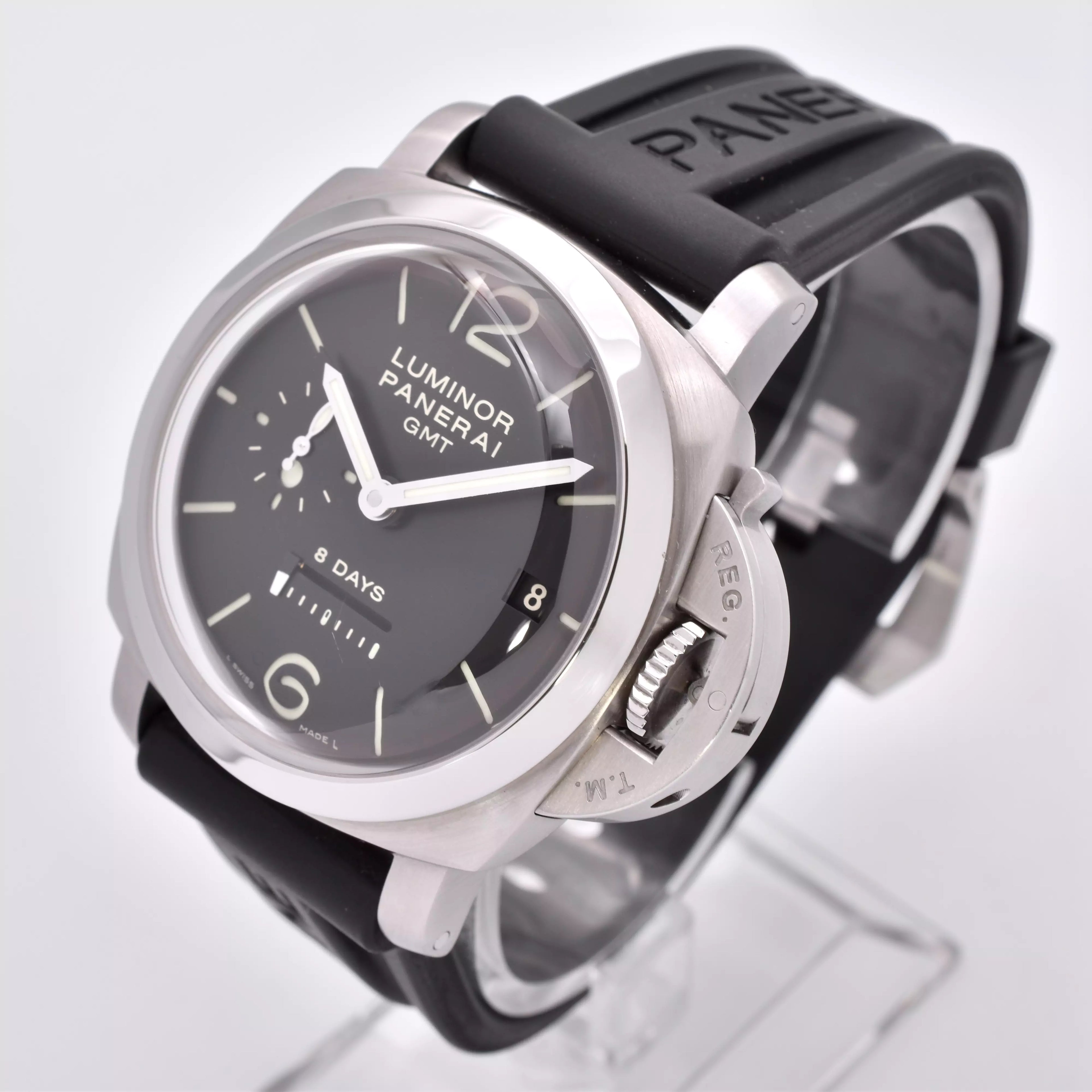 Panerai Luminor 44mm Box & Papers PAM00233 2008