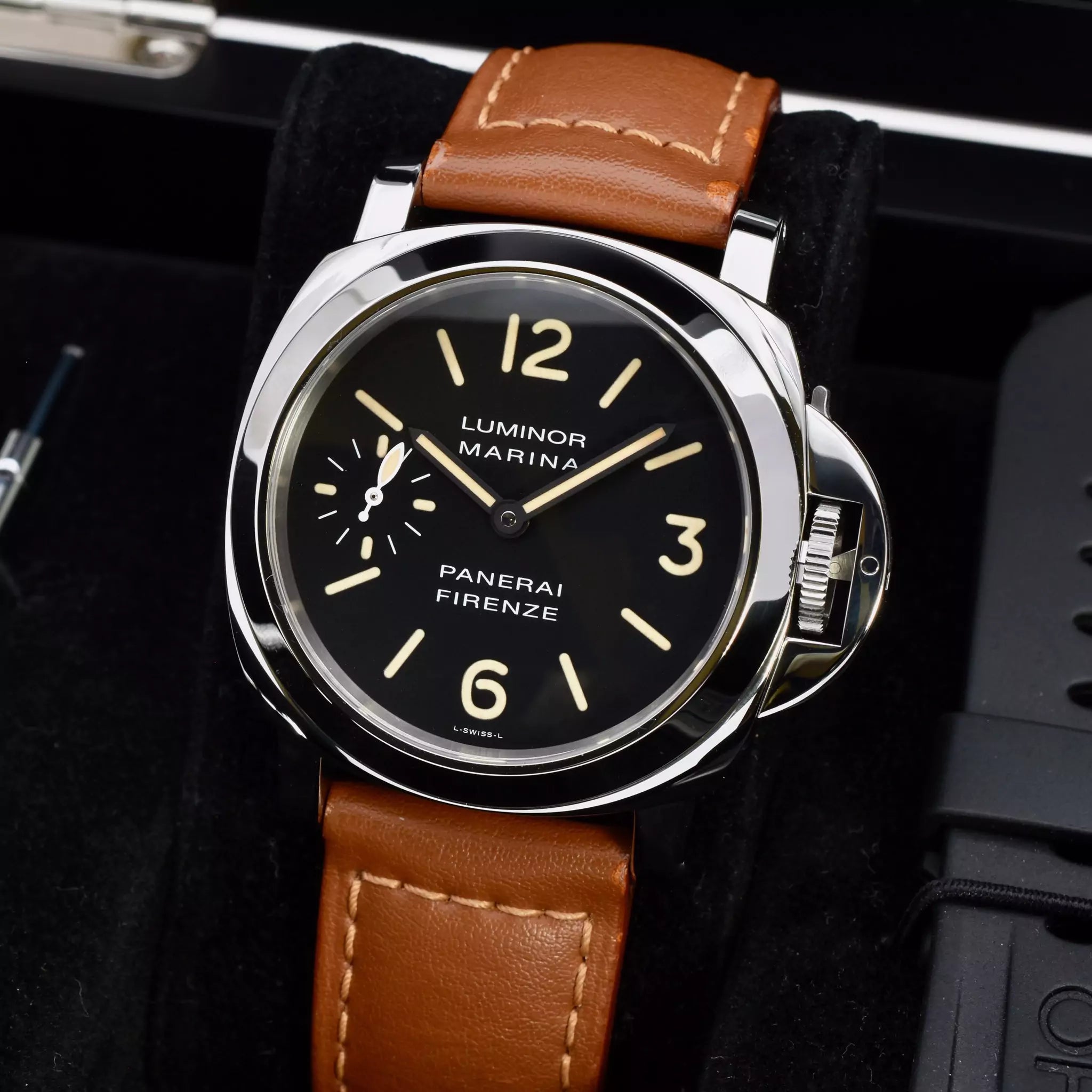 Panerai Luminor Firenze Boutique PAM00001 2015