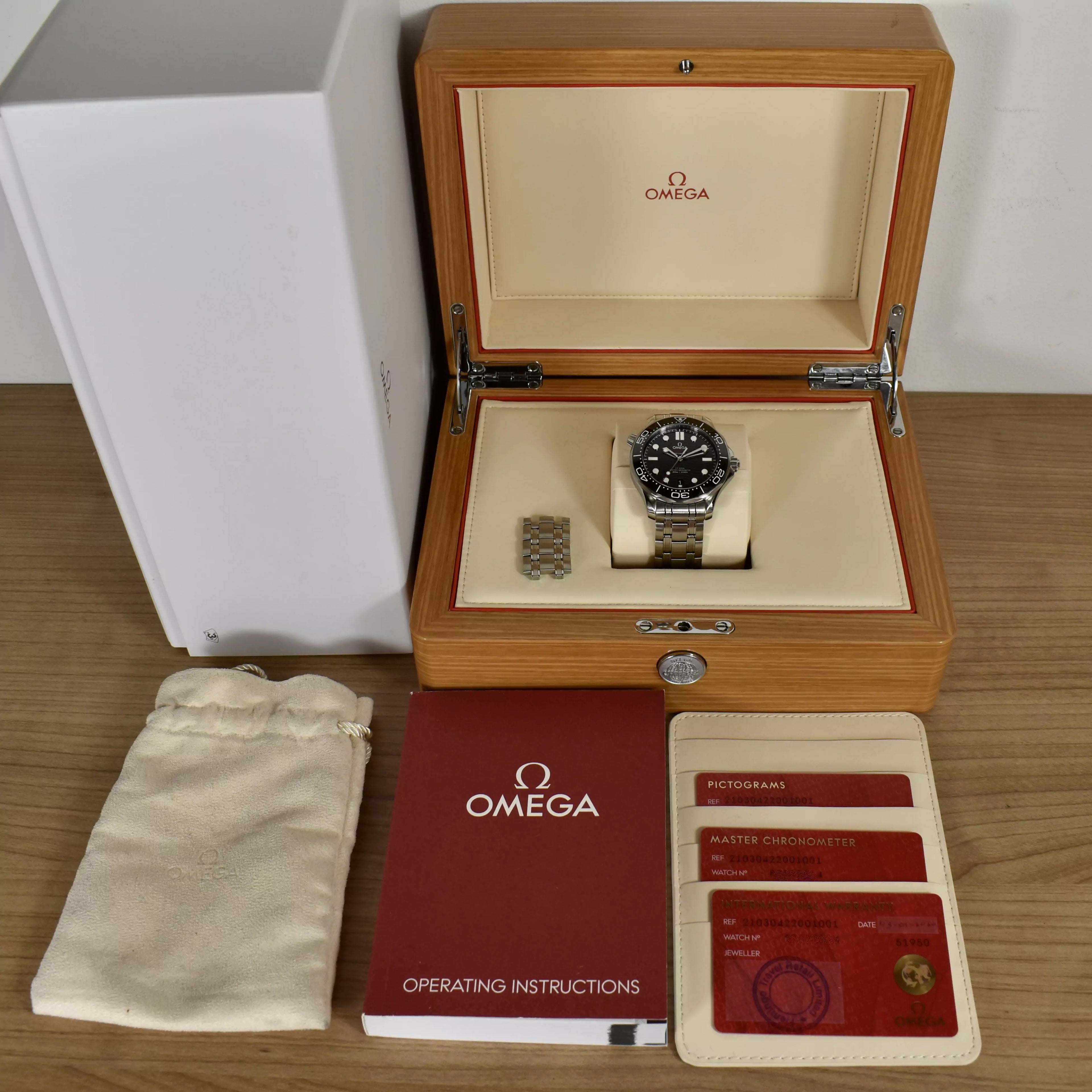 OMEGA Seamaster 300m Co-Axial 210.30.42.20.01.001 2020