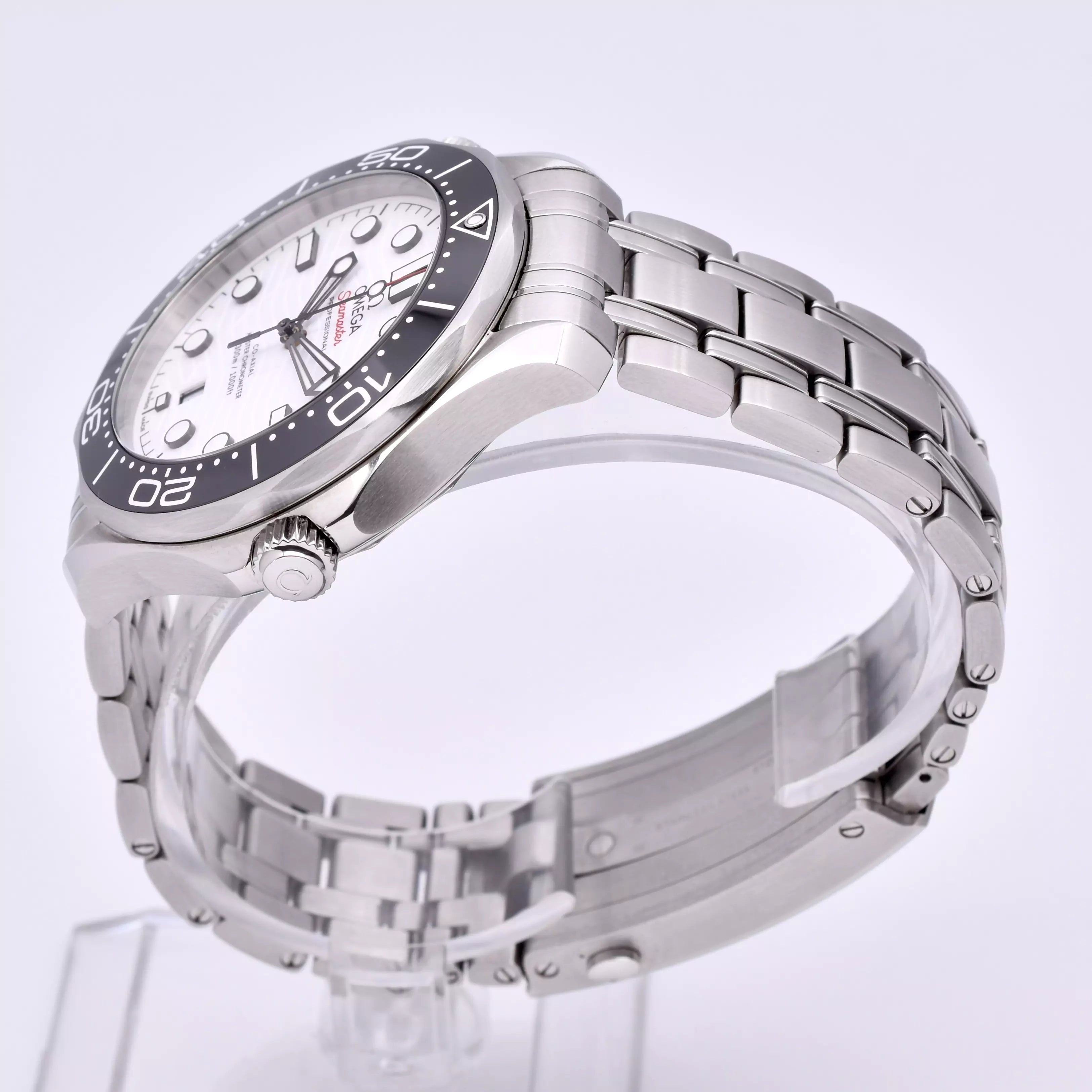 OMEGA Seamaster White 2024 210.30.42.20.04.001 2024