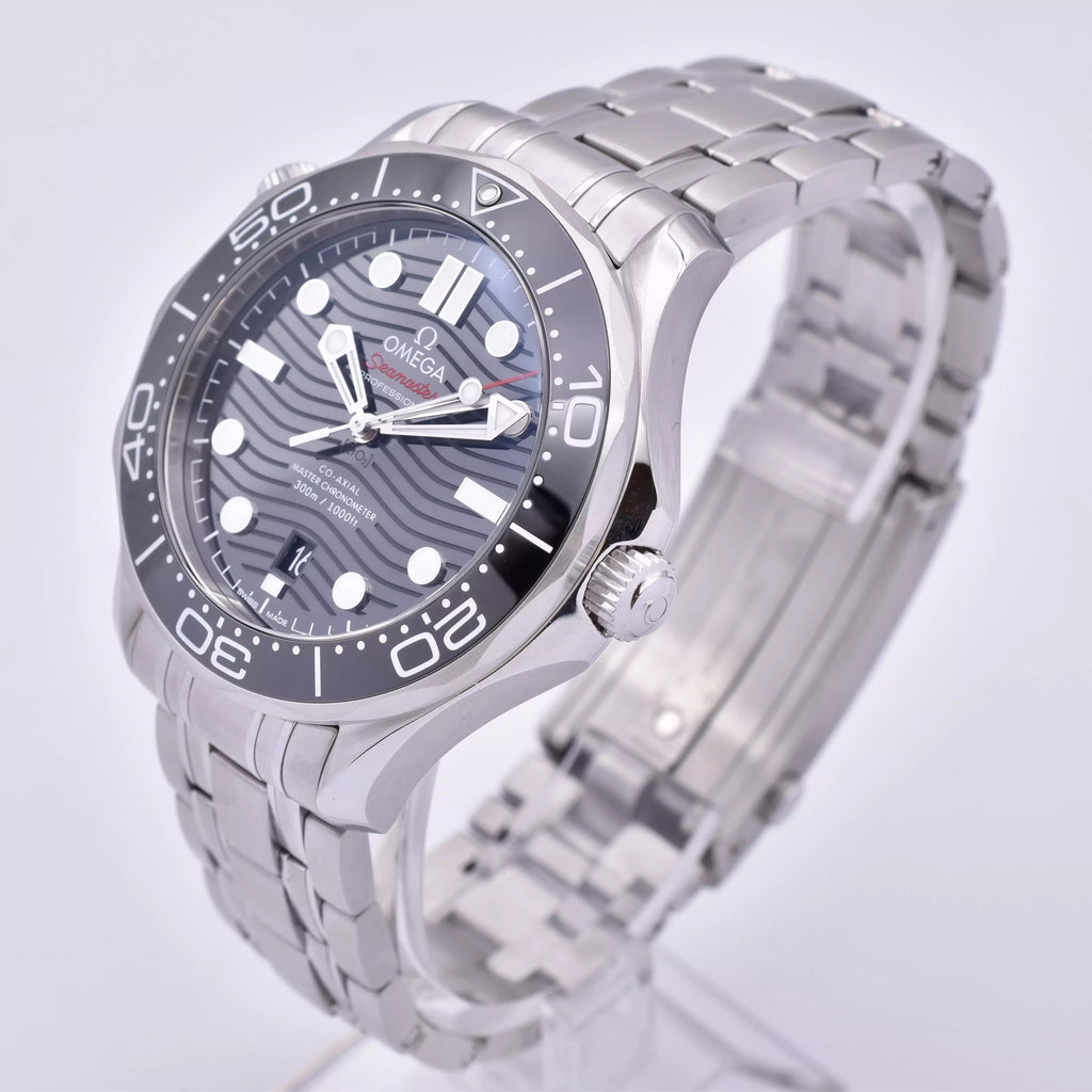 OMEGA Seamaster 300m Co-Axial 210.30.42.20.01.001 2022