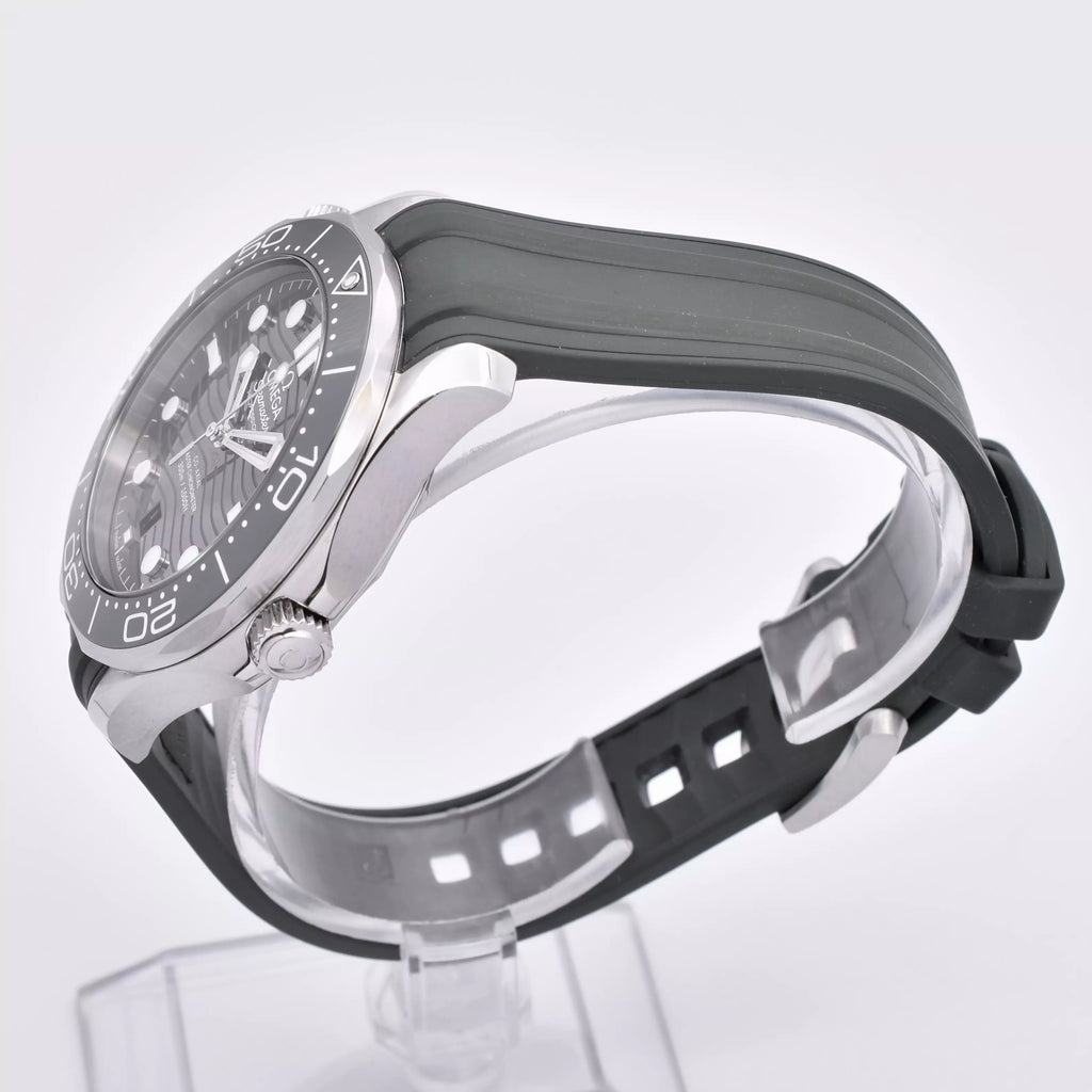OMEGA Seamaster 300m Co-Axial Green 210.32.42.20.10.001 2022