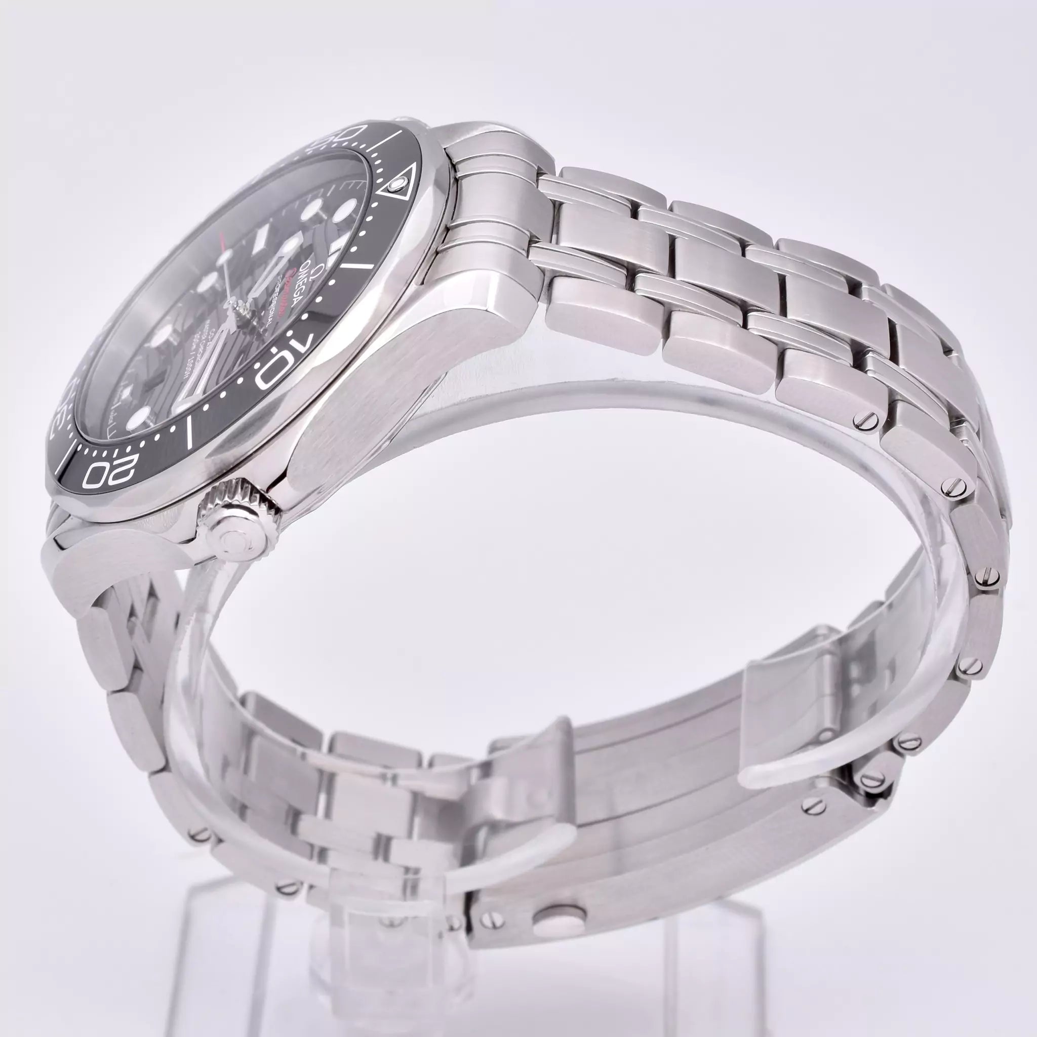 OMEGA Seamaster Co-Axial 300m 210.30.42.20.01.001 2021
