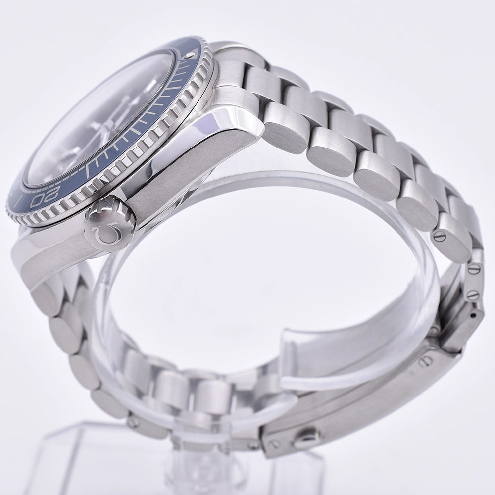 OMEGA Planet Ocean 43.5mm Co-Axial 600m 215.30.44.21.03.001 2016