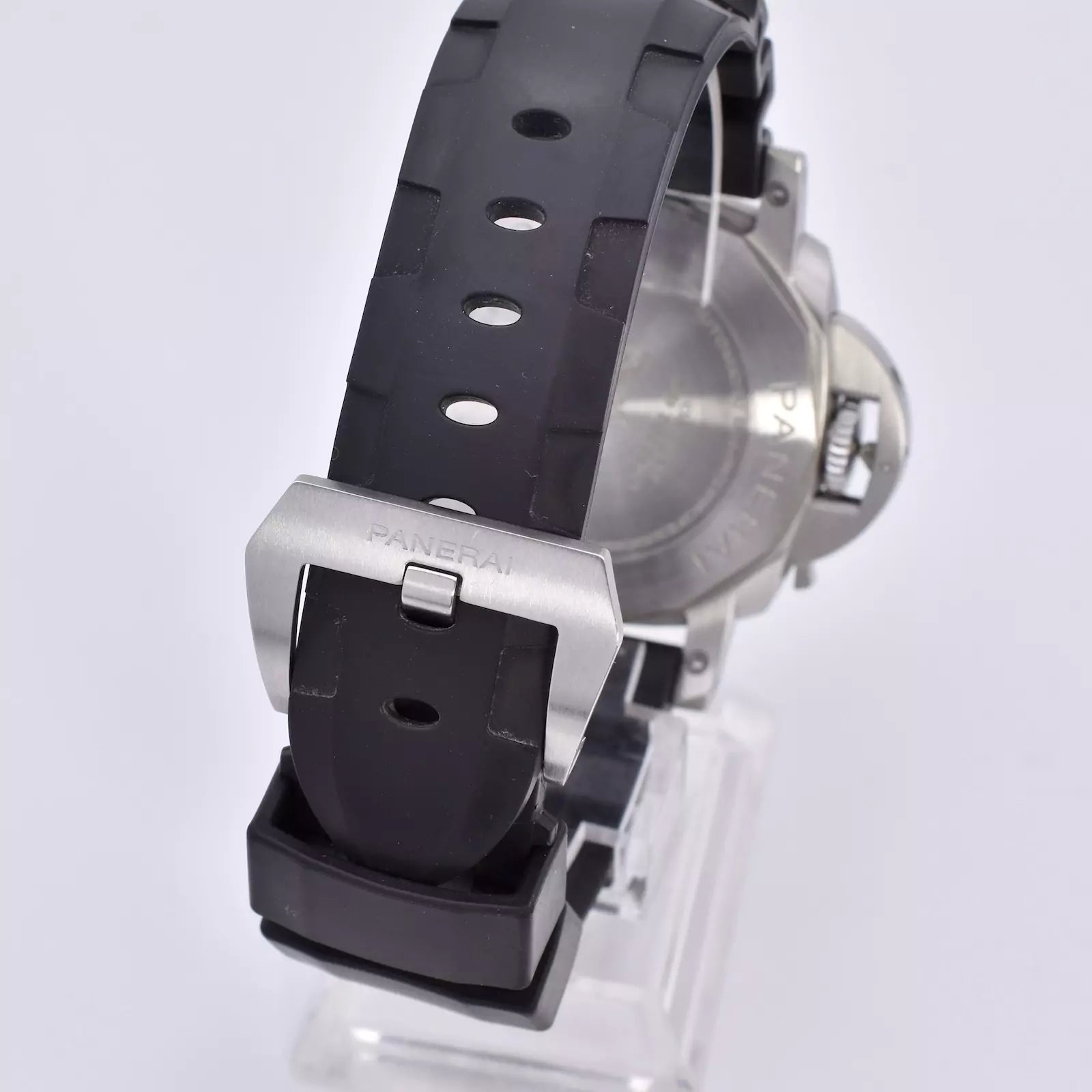 Panerai Submersible 42mm Black Dial PAM00683 2022