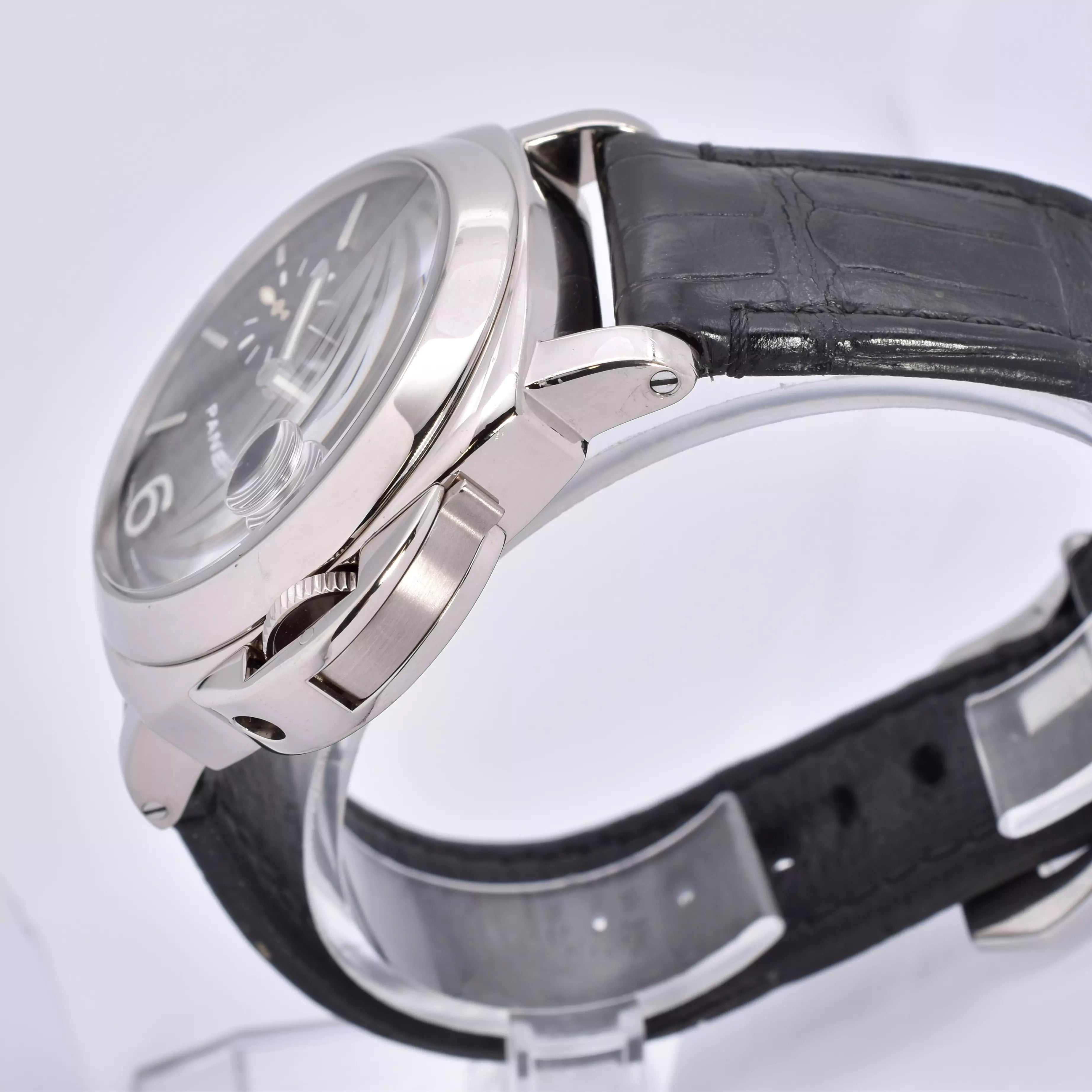 Panerai Luminor White Gold Fully Serviced PAM00180 2004