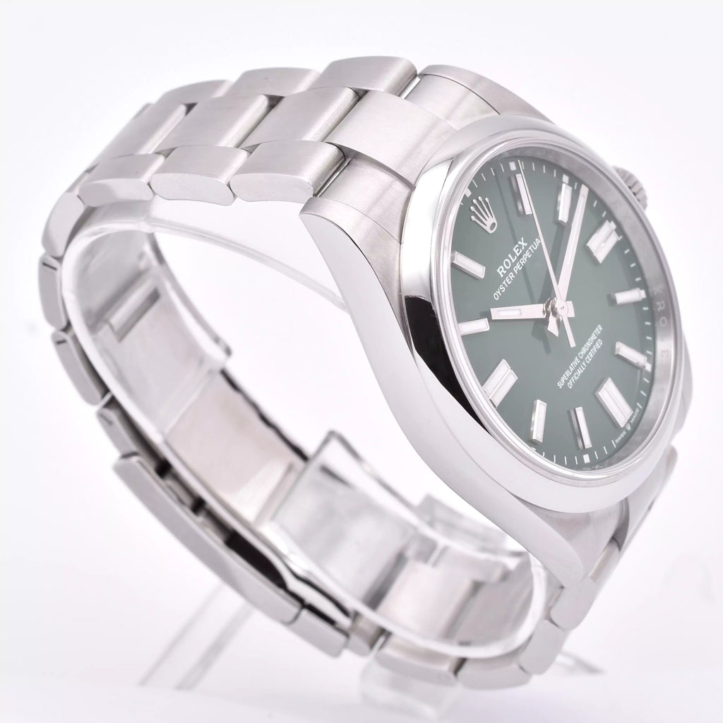 Rolex Oyster Perpetual Green New 2025 134300 2025