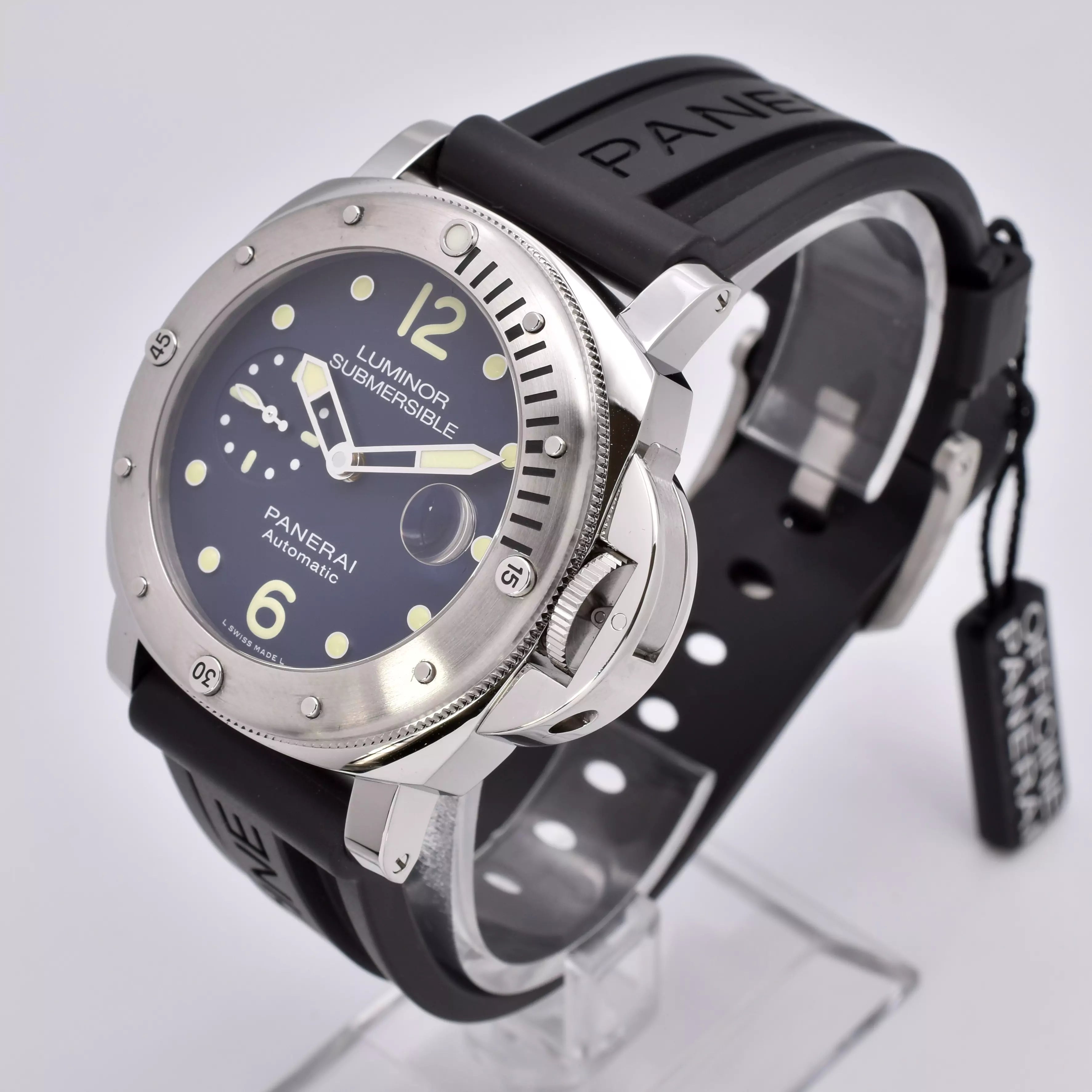 Panerai Submersible 100 Units Edition PAM00731 2017