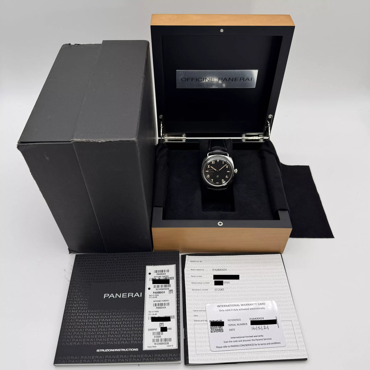 Panerai Radiomir 47mm California PAM00424 2021 box & papers