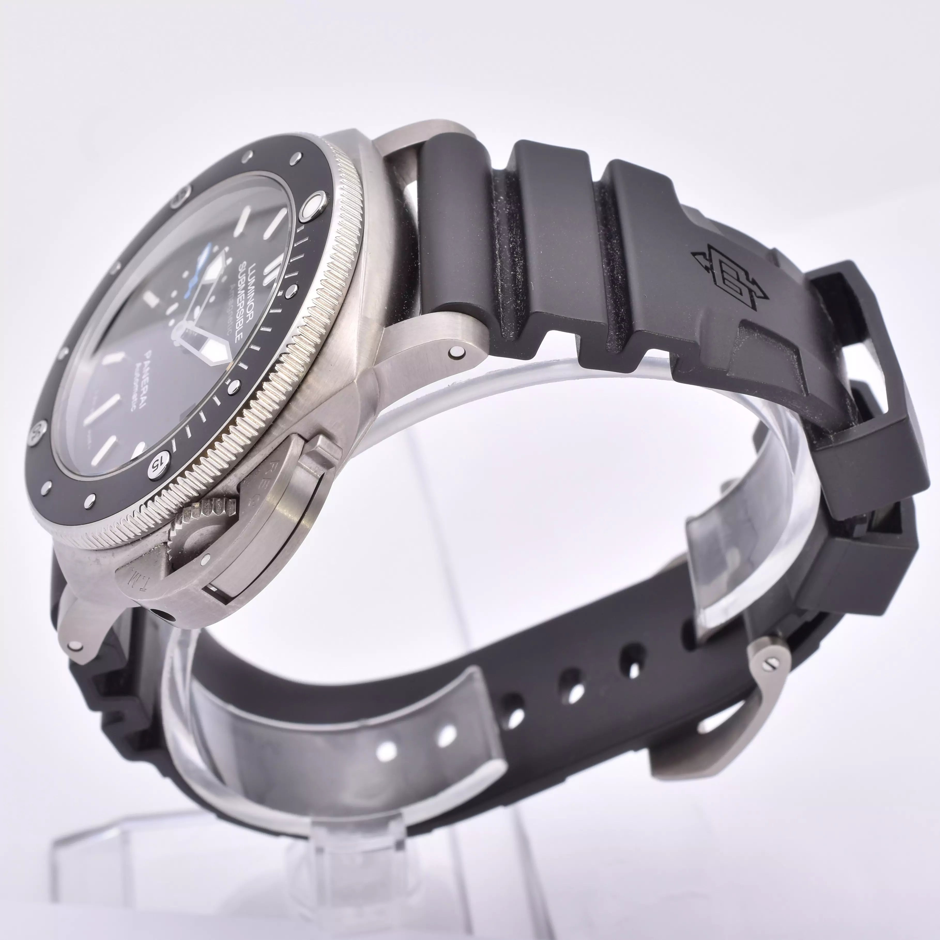 Panerai Submersible 47mm Amagnetic PAM01389 2019