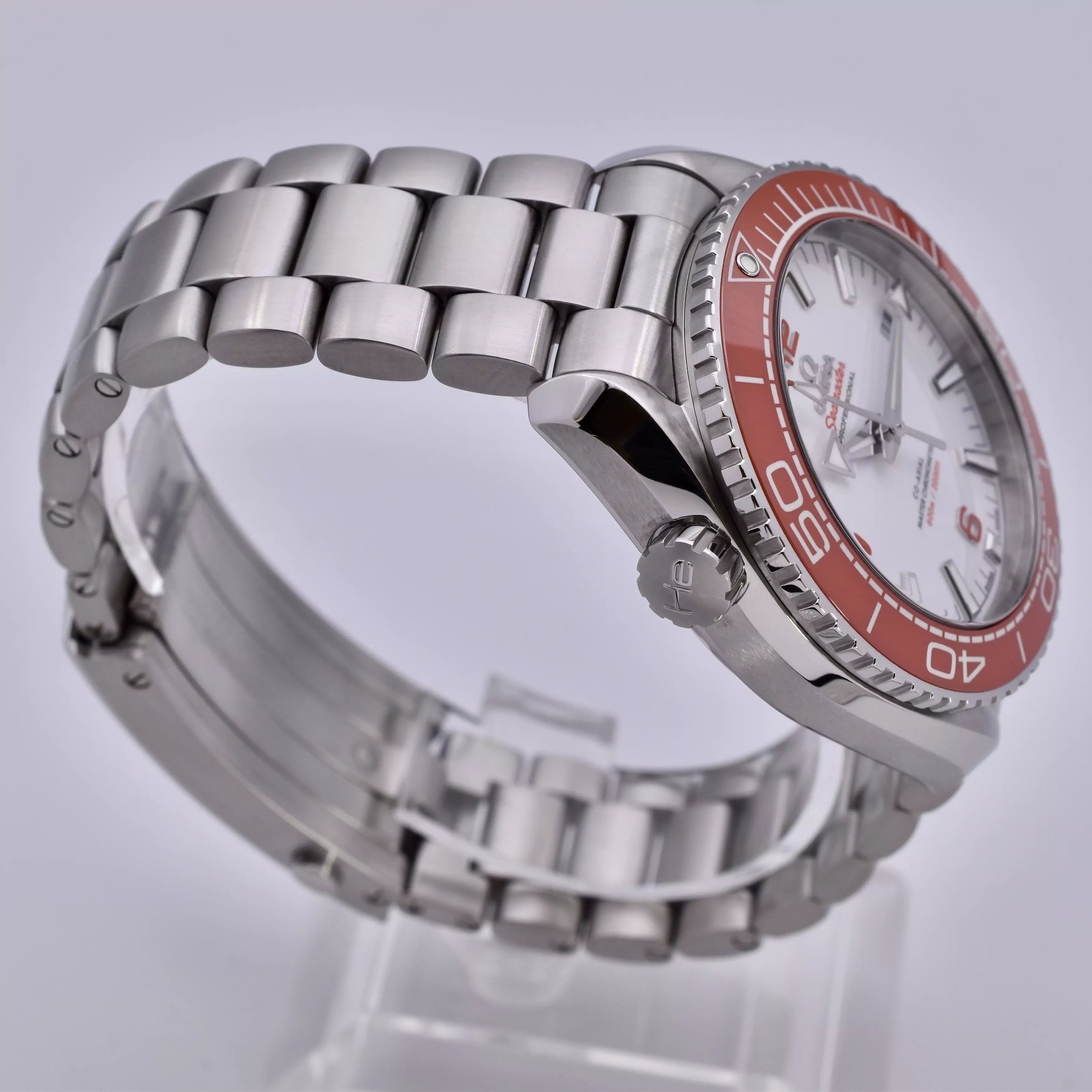 OMEGA Seamaster Planet Ocean 600m 43.5mm 215.30.44.21.04.001 2022