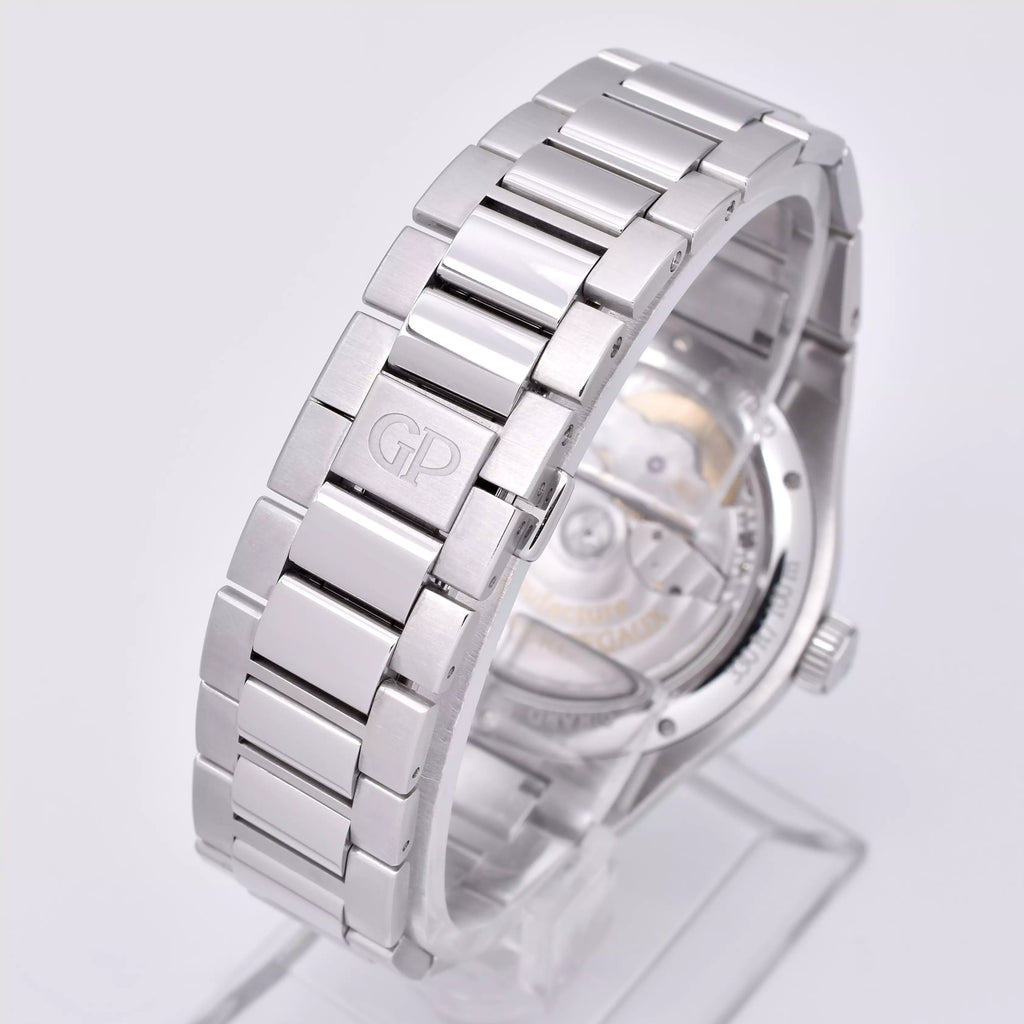 Girard Perregaux Laureato Automatic 42mm 81010-11-431-11A 2022