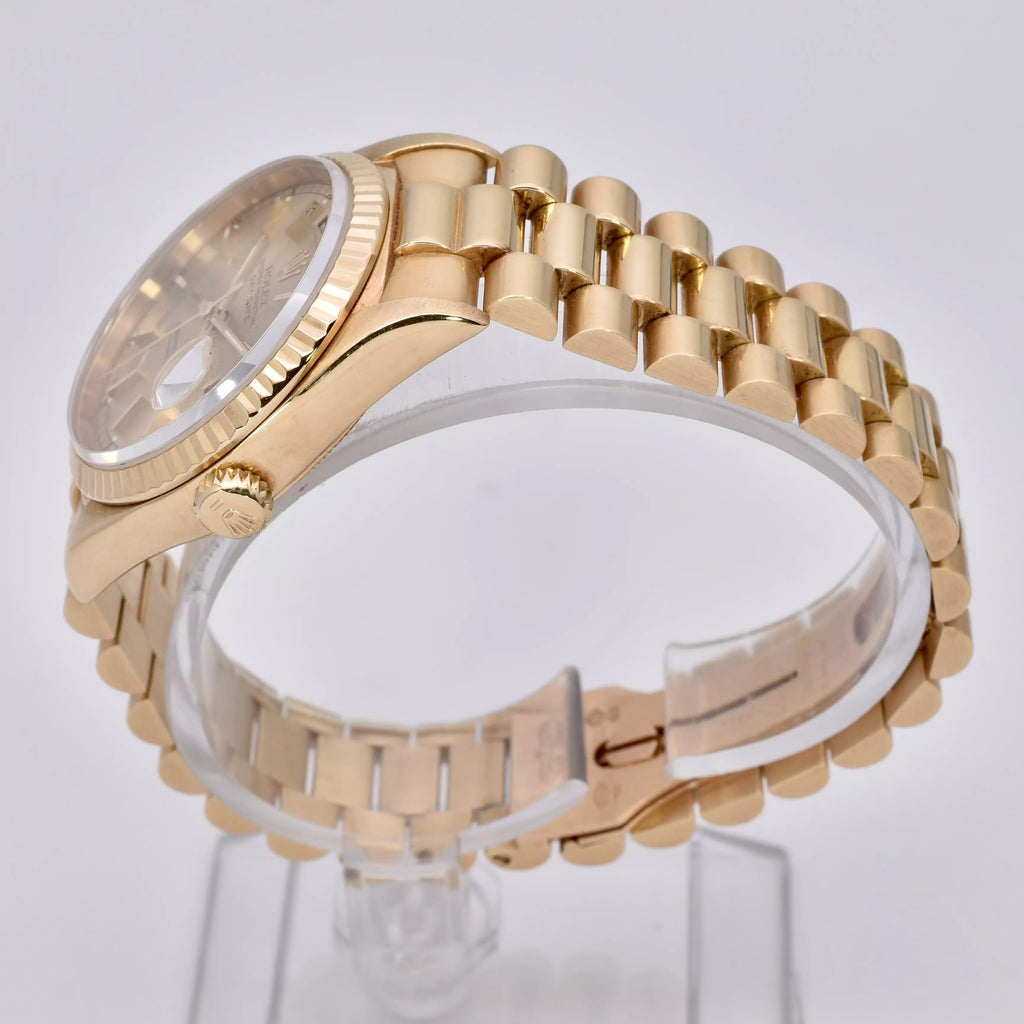 Rolex Daydate 1997 Box & Papers 18238 1997