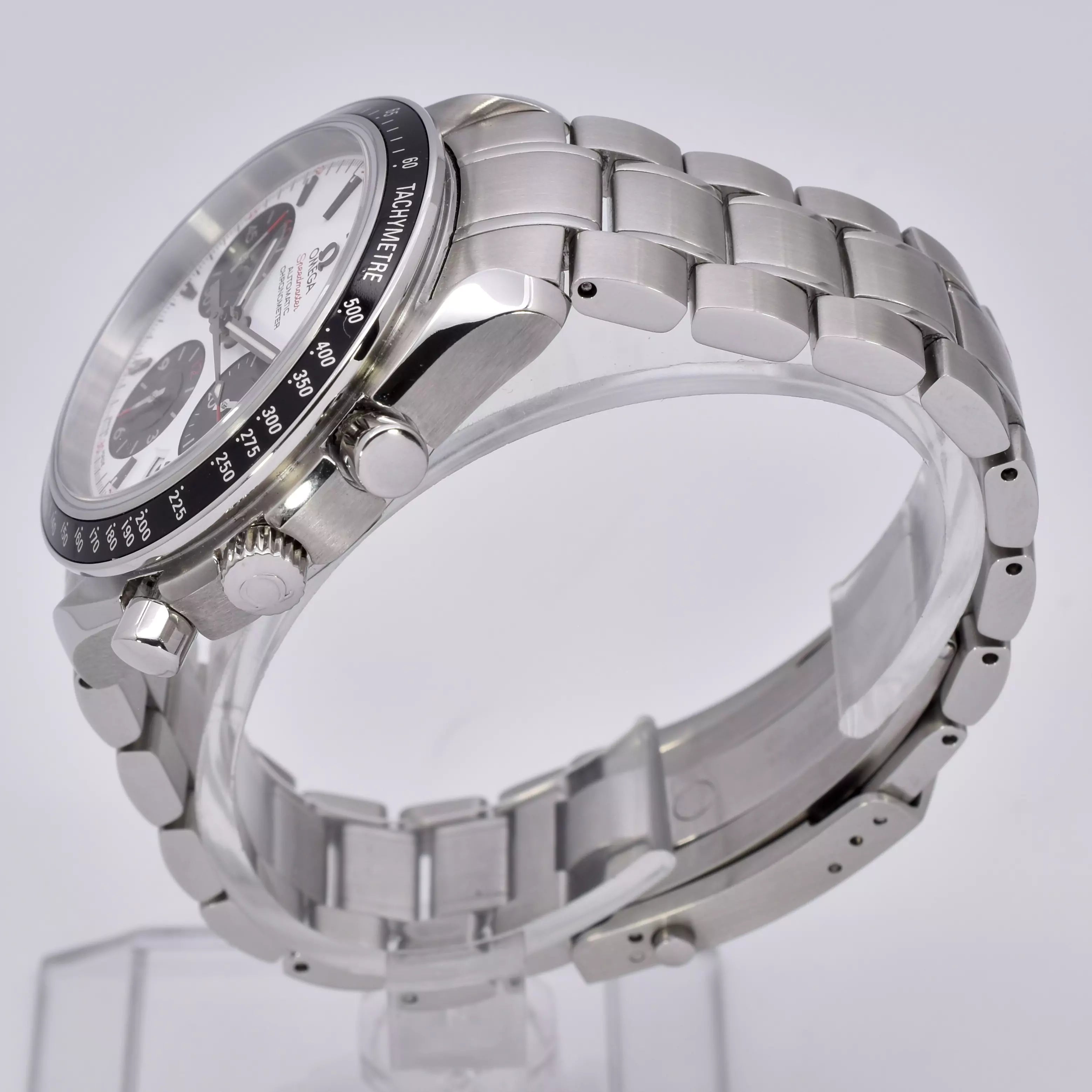 OMEGA Speedmaster Date 40mm 2018 323.30.40.40.04.001 2018