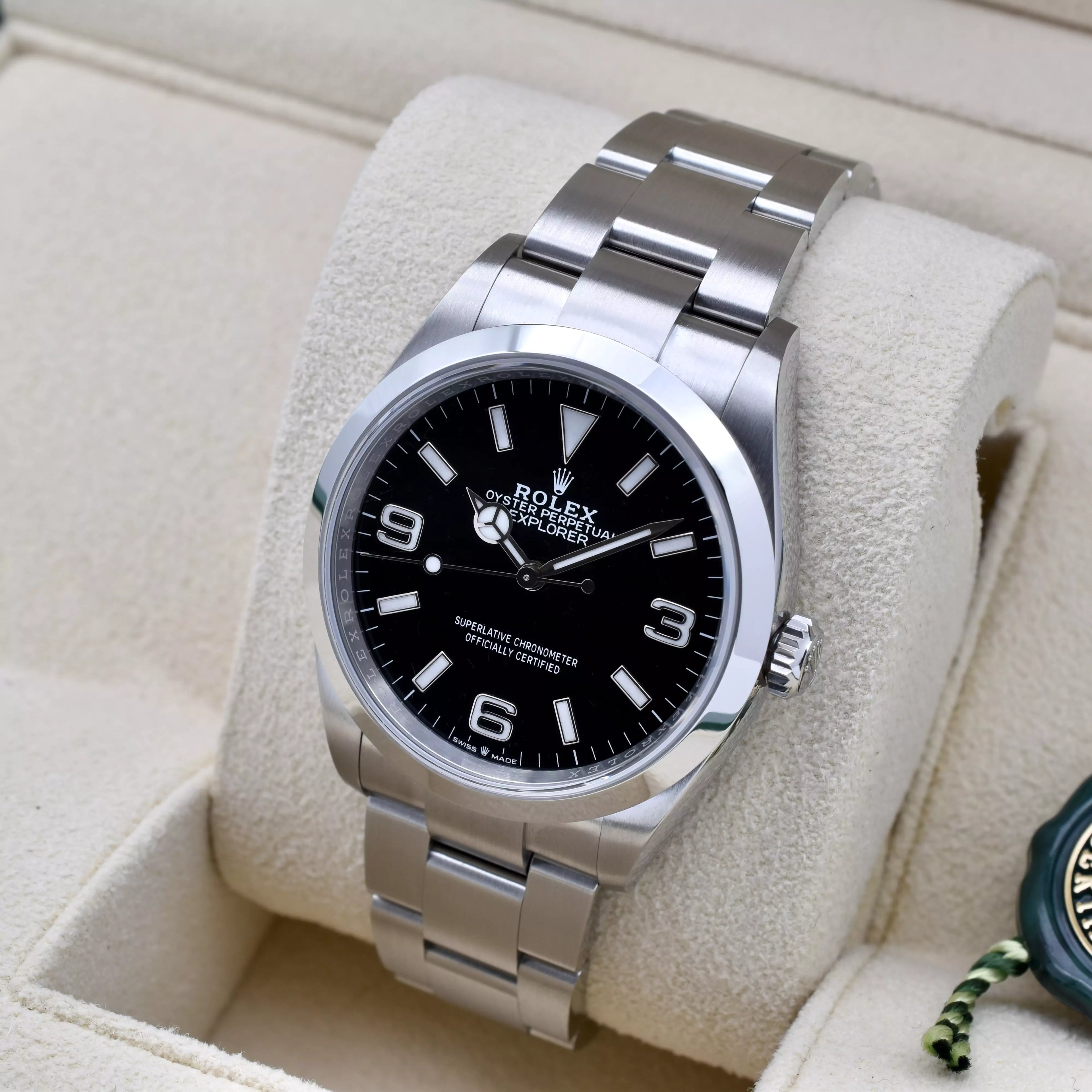 Rolex Explorer 2023 Box & Papers 124270 2023