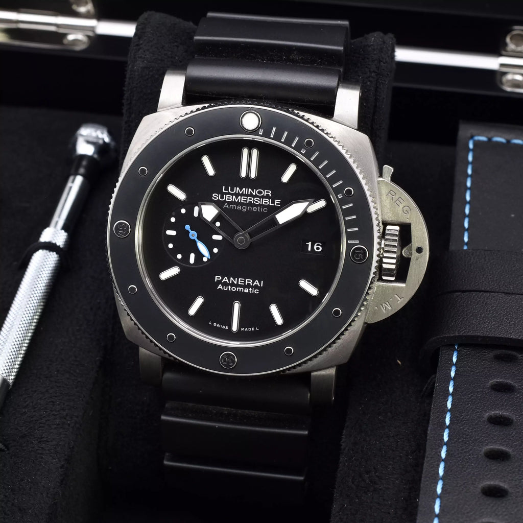Panerai Submersible 47mm Amagnetic PAM01389 2019