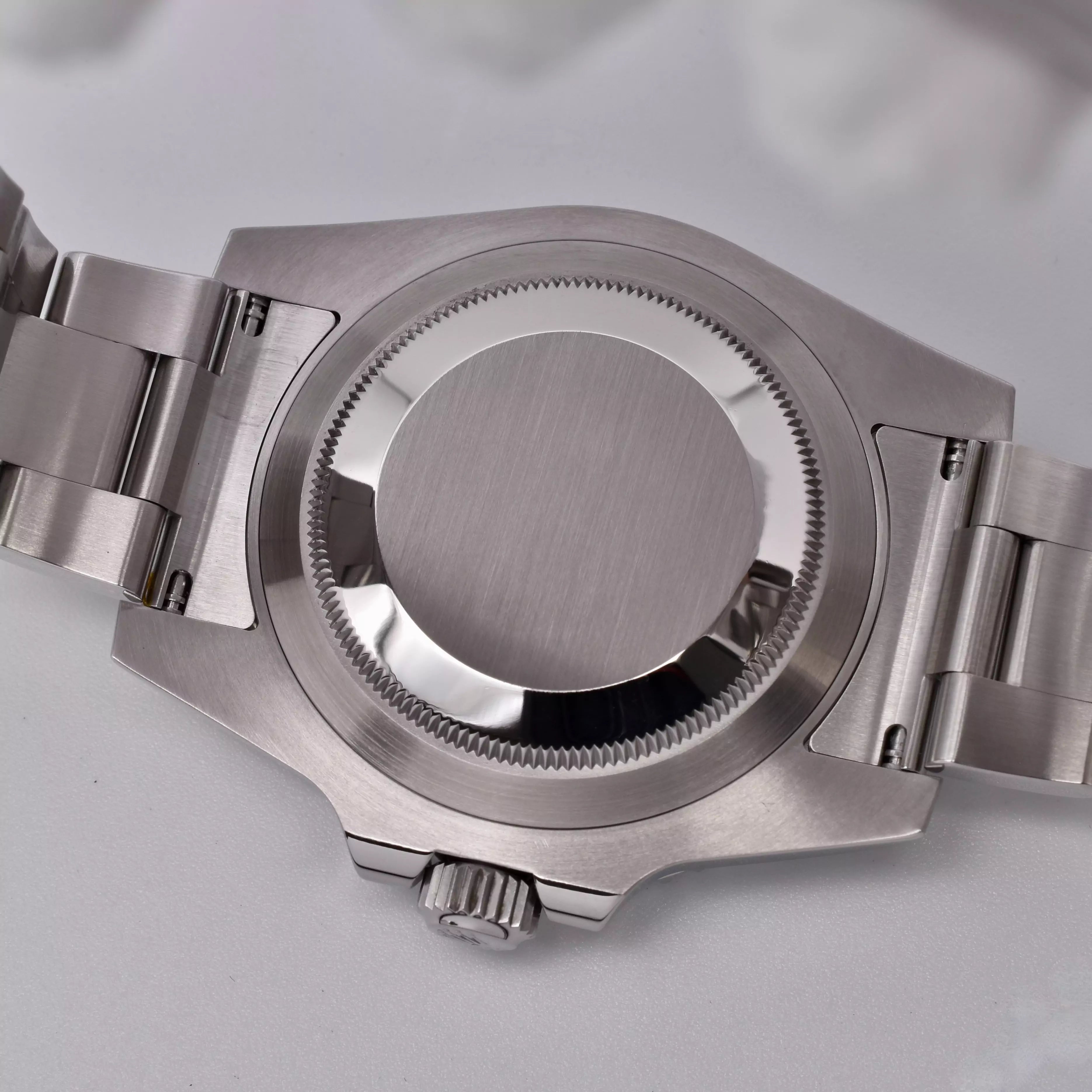 Rolex Submariner 40mm Excellent Full Set 114060 2015