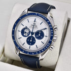 OMEGA Speedmaster Silver Snoopy Award 310.32.42.50.02.001 2021