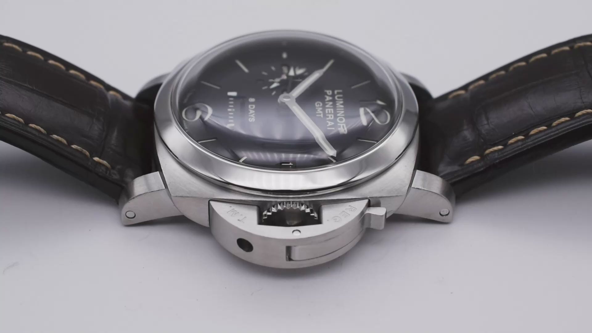 Panerai Luminor 1950 8 Days 44mm, Model no. PAM00233