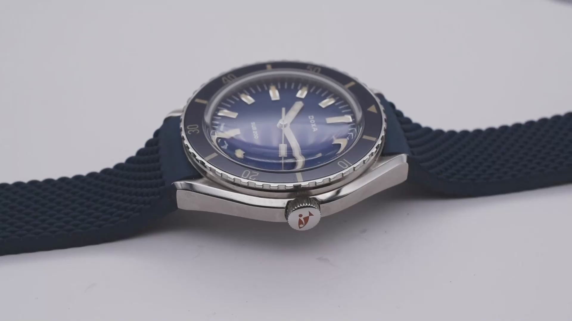 Doxa Sub 200 Caribbean 799.10.201.32