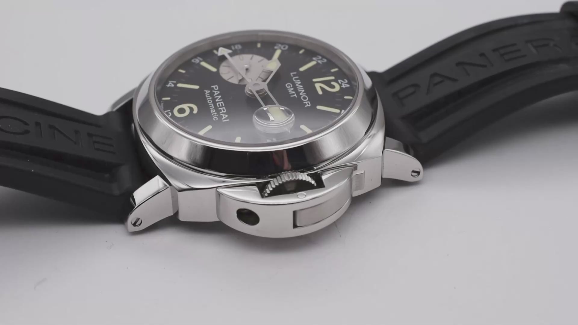 Panerai Luminor GMT 44mm PAM01088 2021 Box & Papers, Serial number OP7088BB1908694