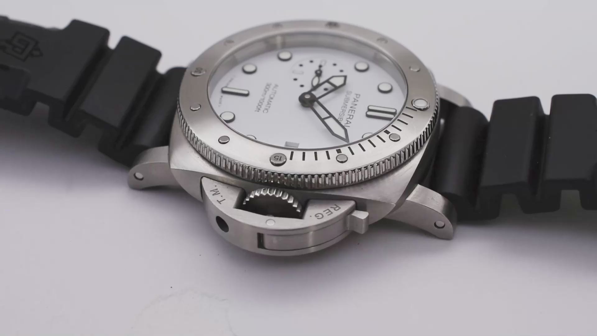 Panerai Luminor Submersible Bianco 42mm 3 Days PAM02223 2024