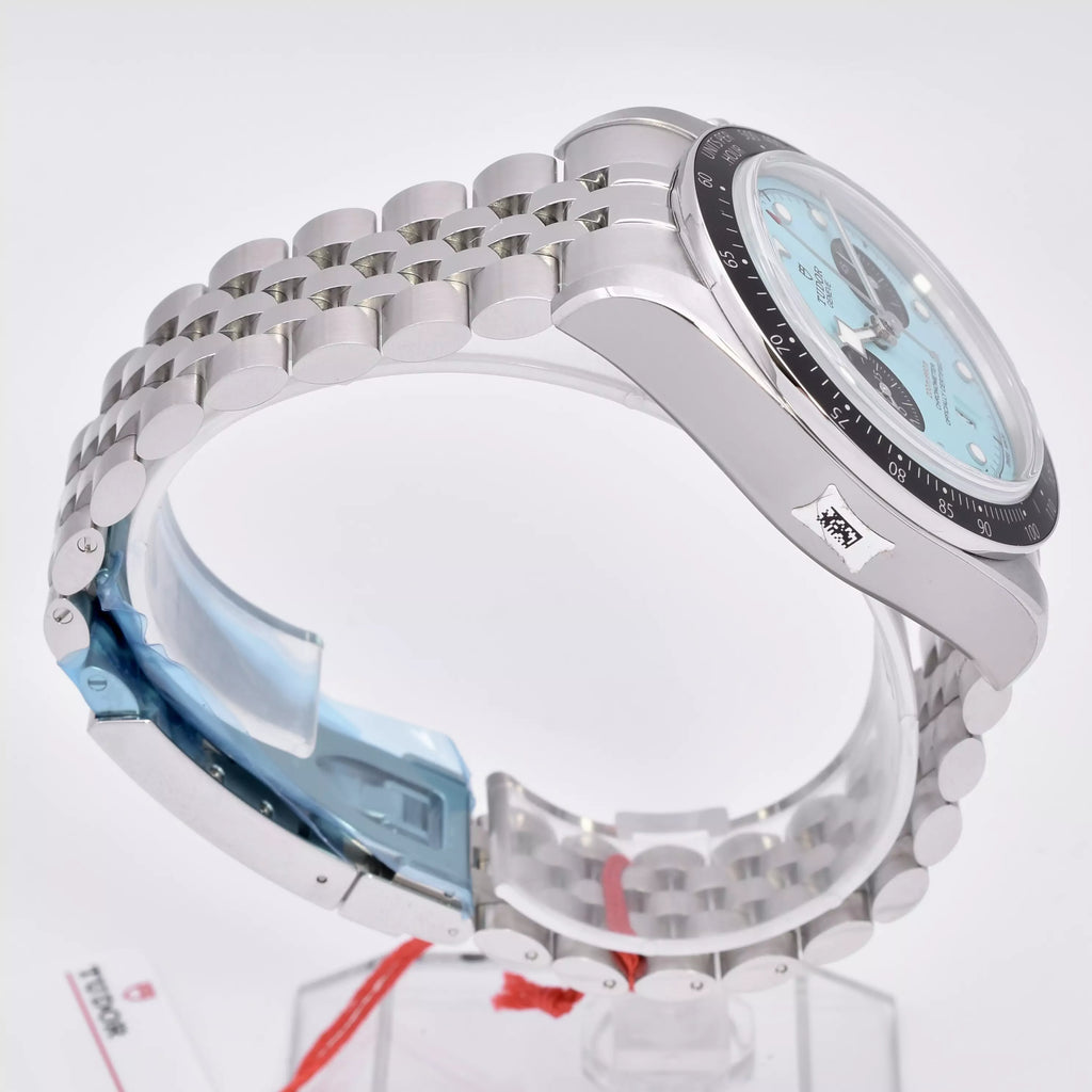 Tudor Black Bay Flamingo Blue Stickered 79360N 2025