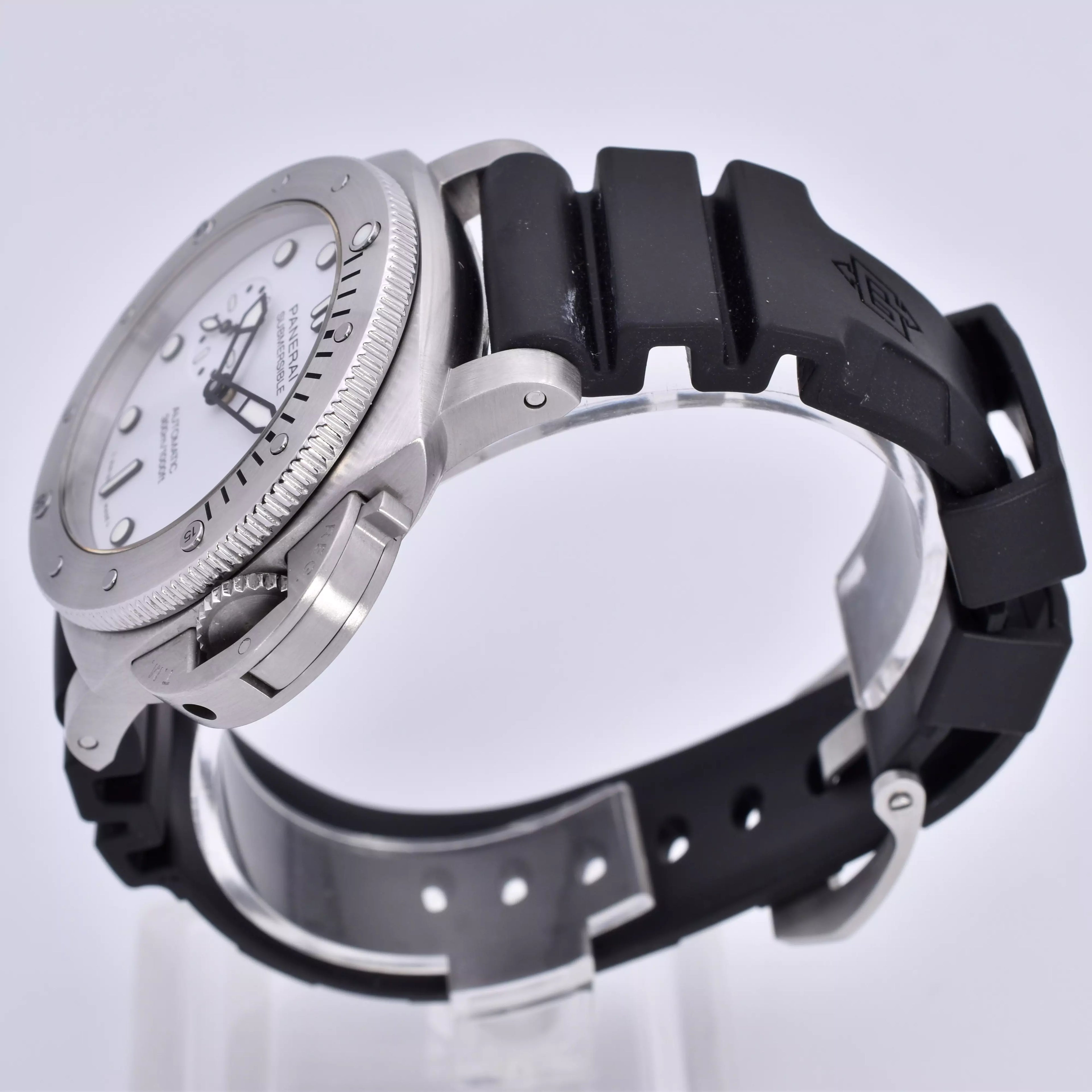 Panerai Submersible 42mm 3 Days PAM01223 2022