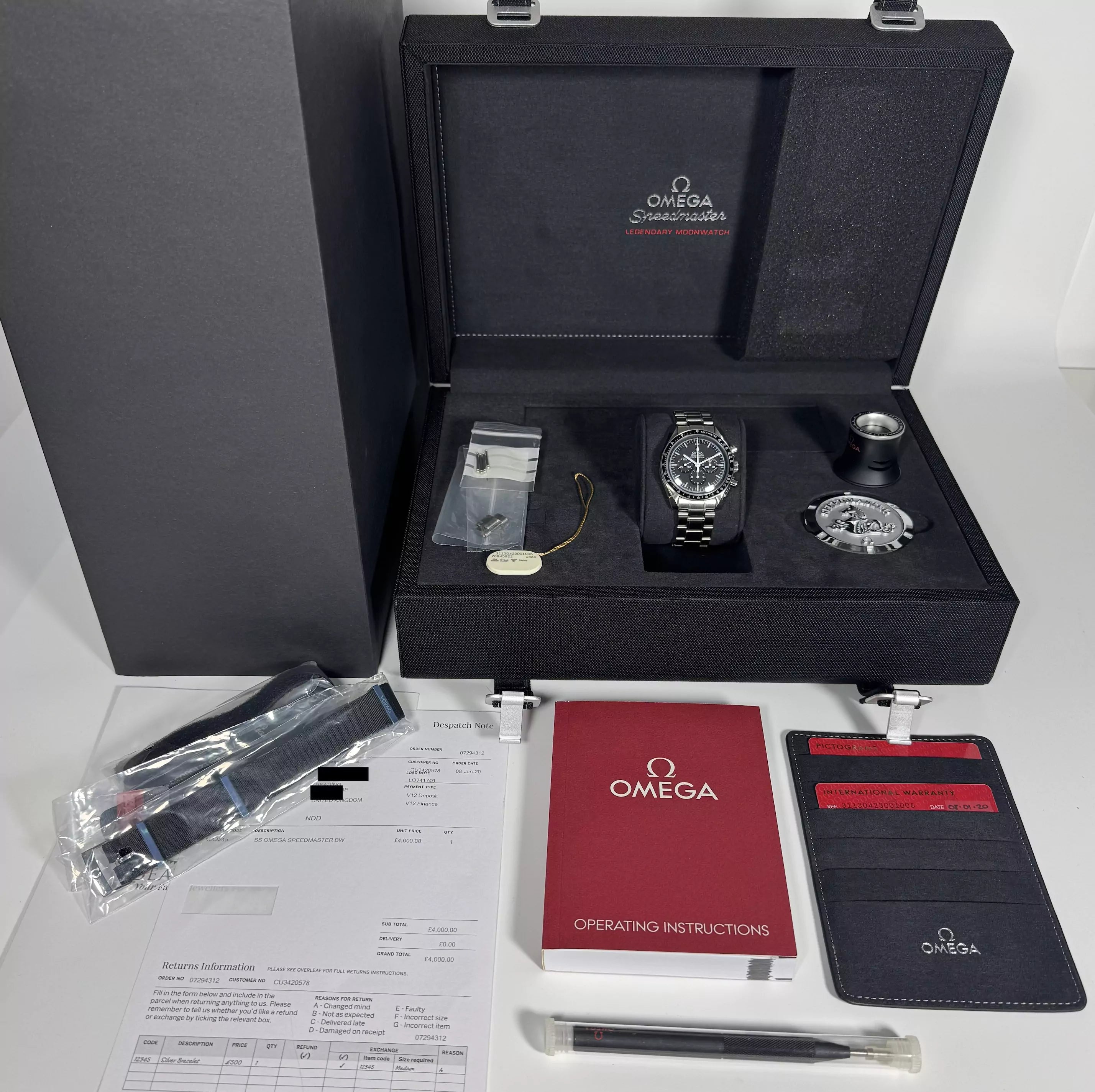 OMEGA Speedmaster Professional 42mm 311.30.42.30.01.005 2020