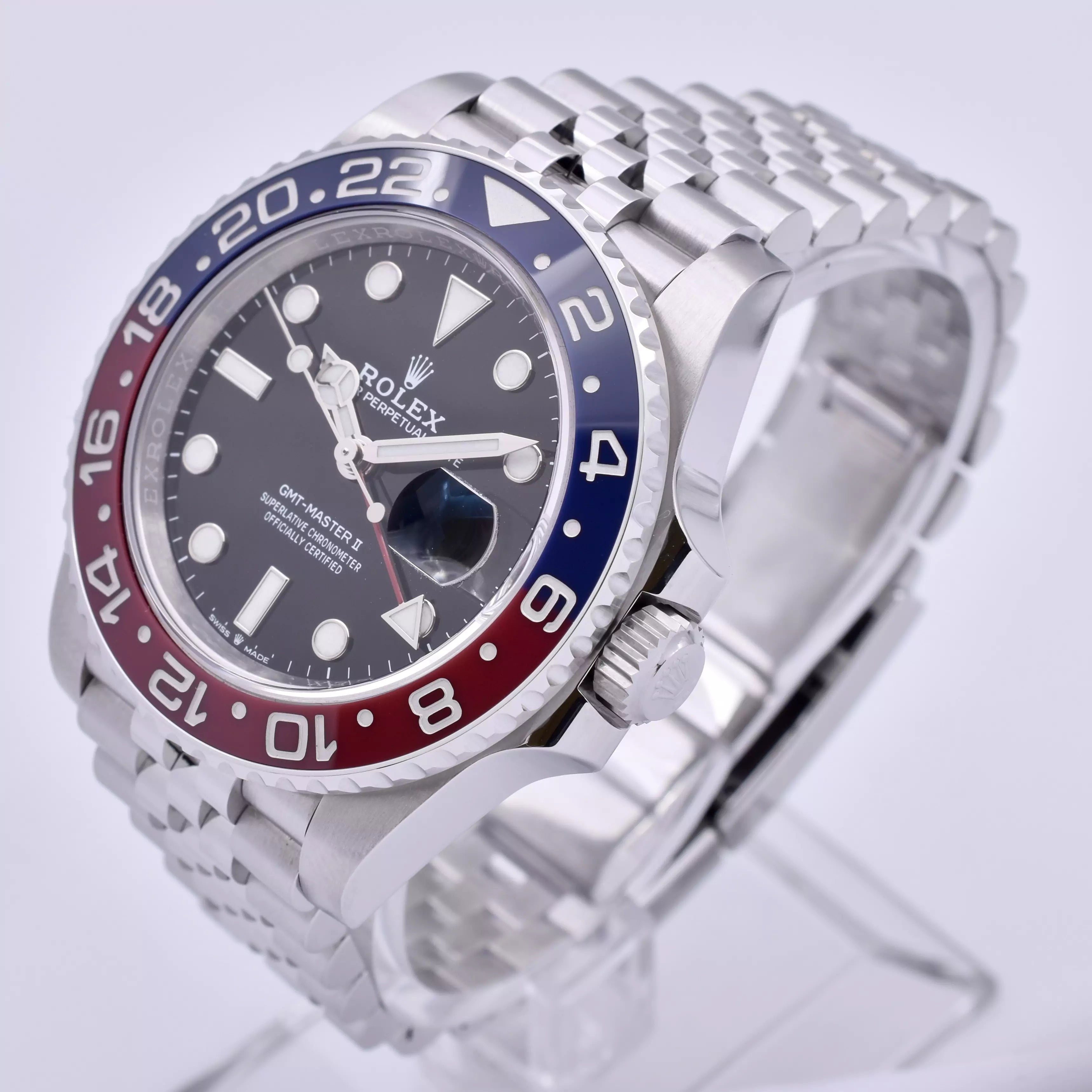 Rolex GMT Master II "Pepsi" Complete Set 126710BLRO 2021