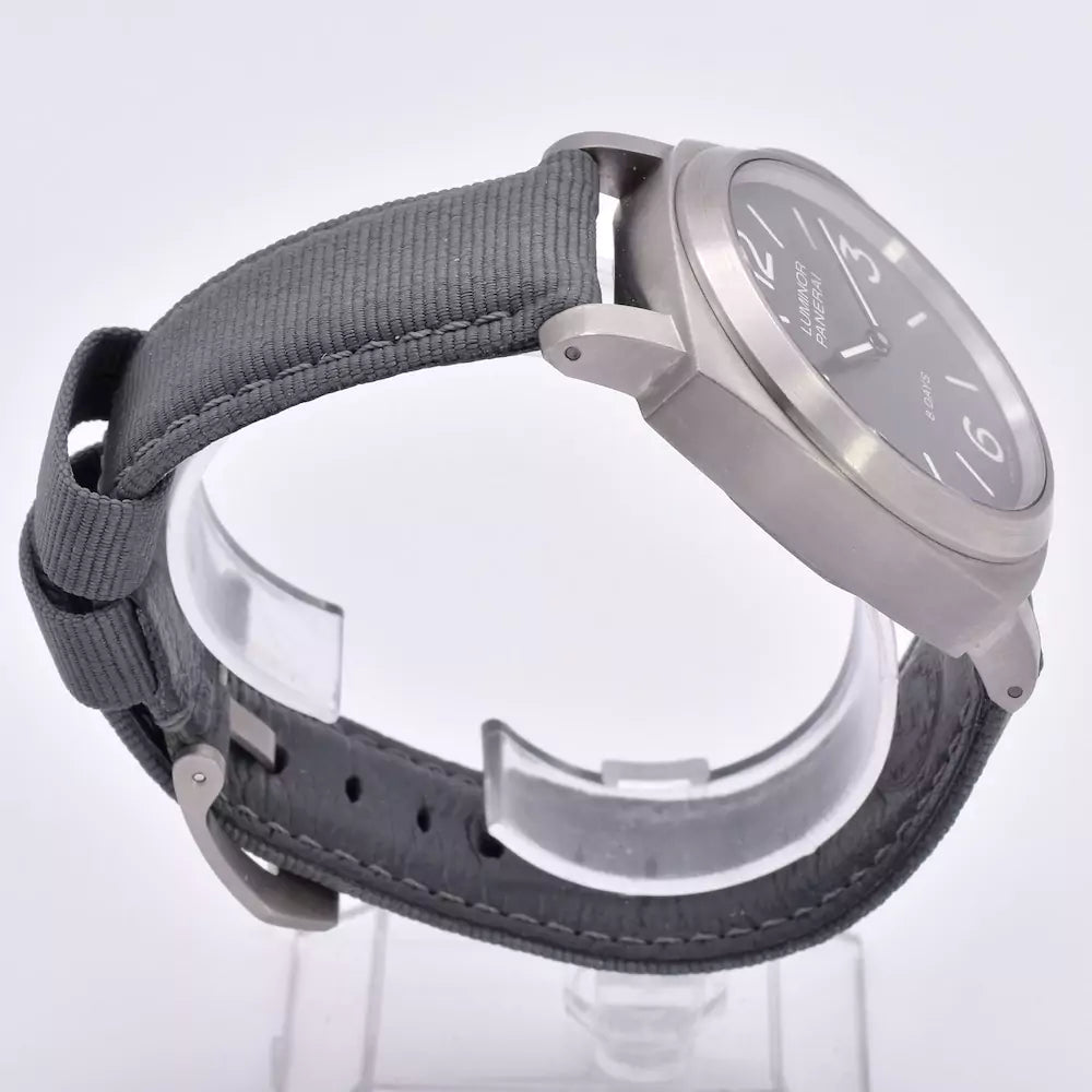 Panerai Luminor Titanium 2015 PAM00562 2015