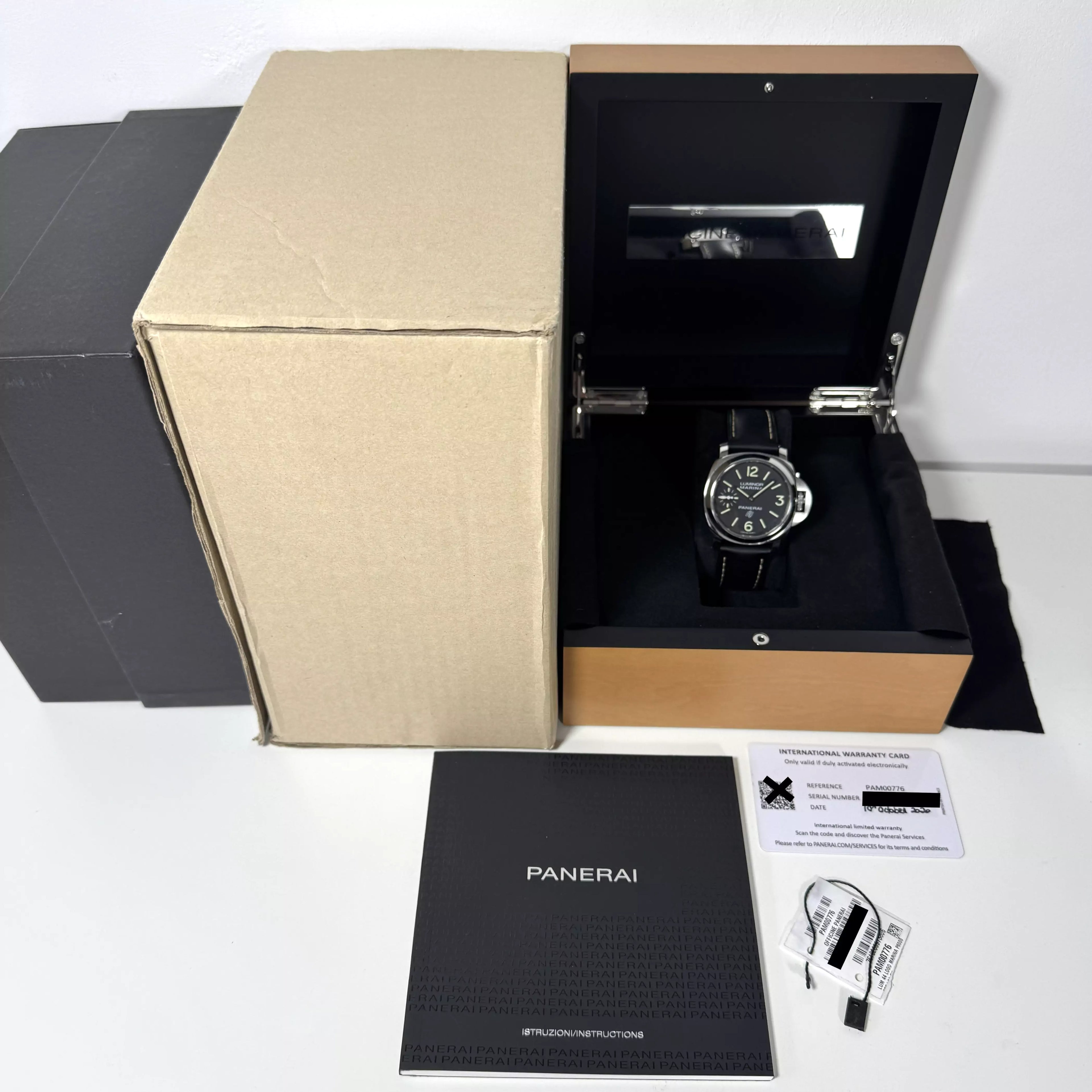 Panerai Luminor Base Logo 44mm PAM00776 2020