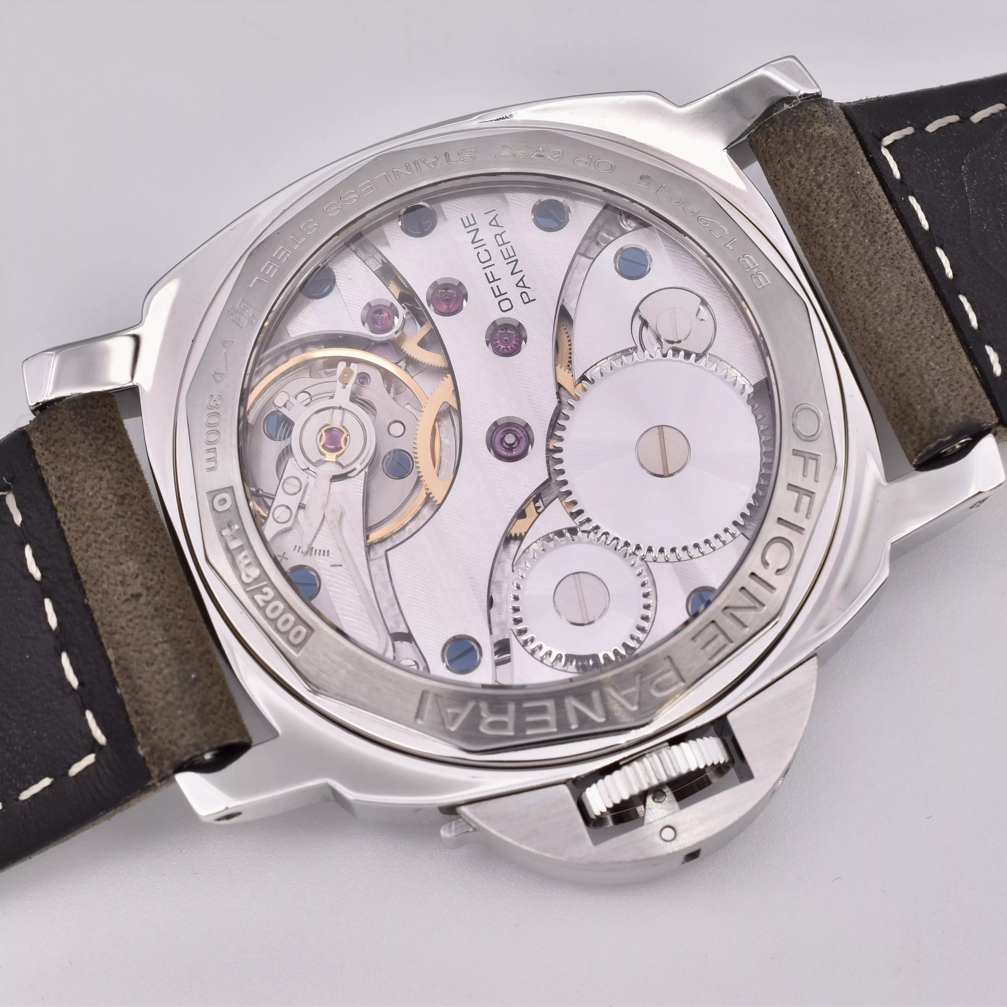 Panerai Luminor Base 44mm PAM00111 2012