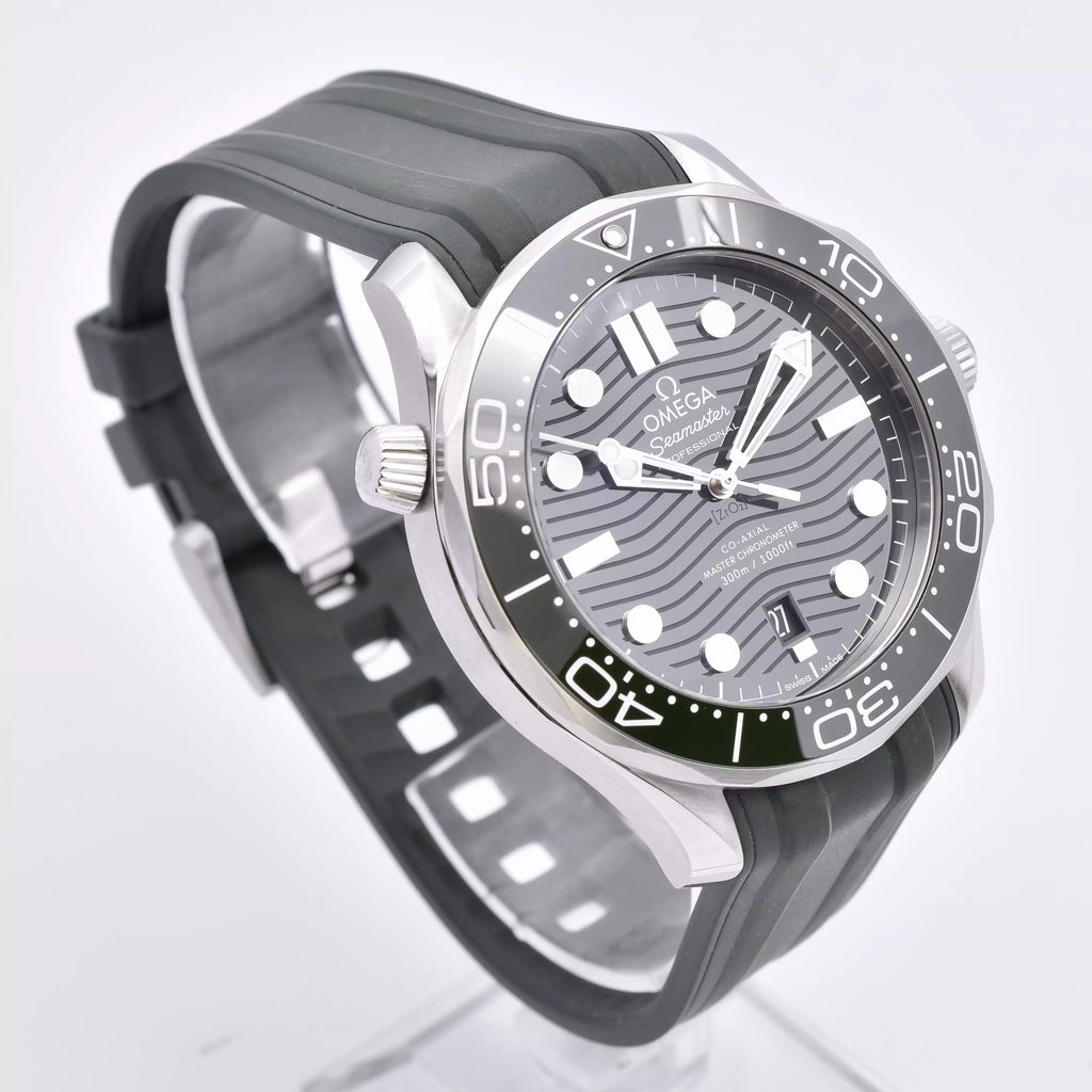 OMEGA Seamaster 300m Co-Axial Green 210.32.42.20.10.001 2022