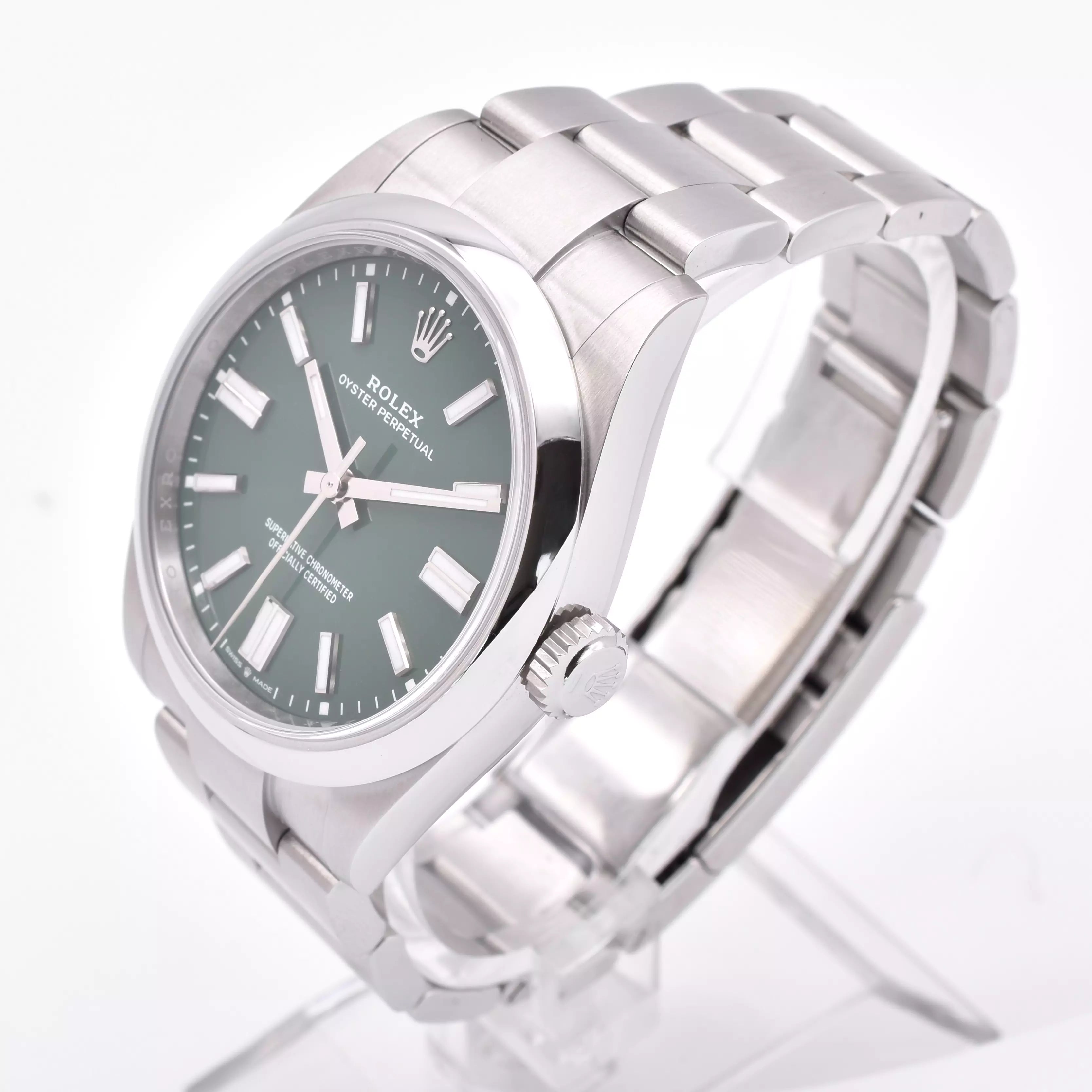 Rolex Oyster Perpetual Green New 2025 134300 2025