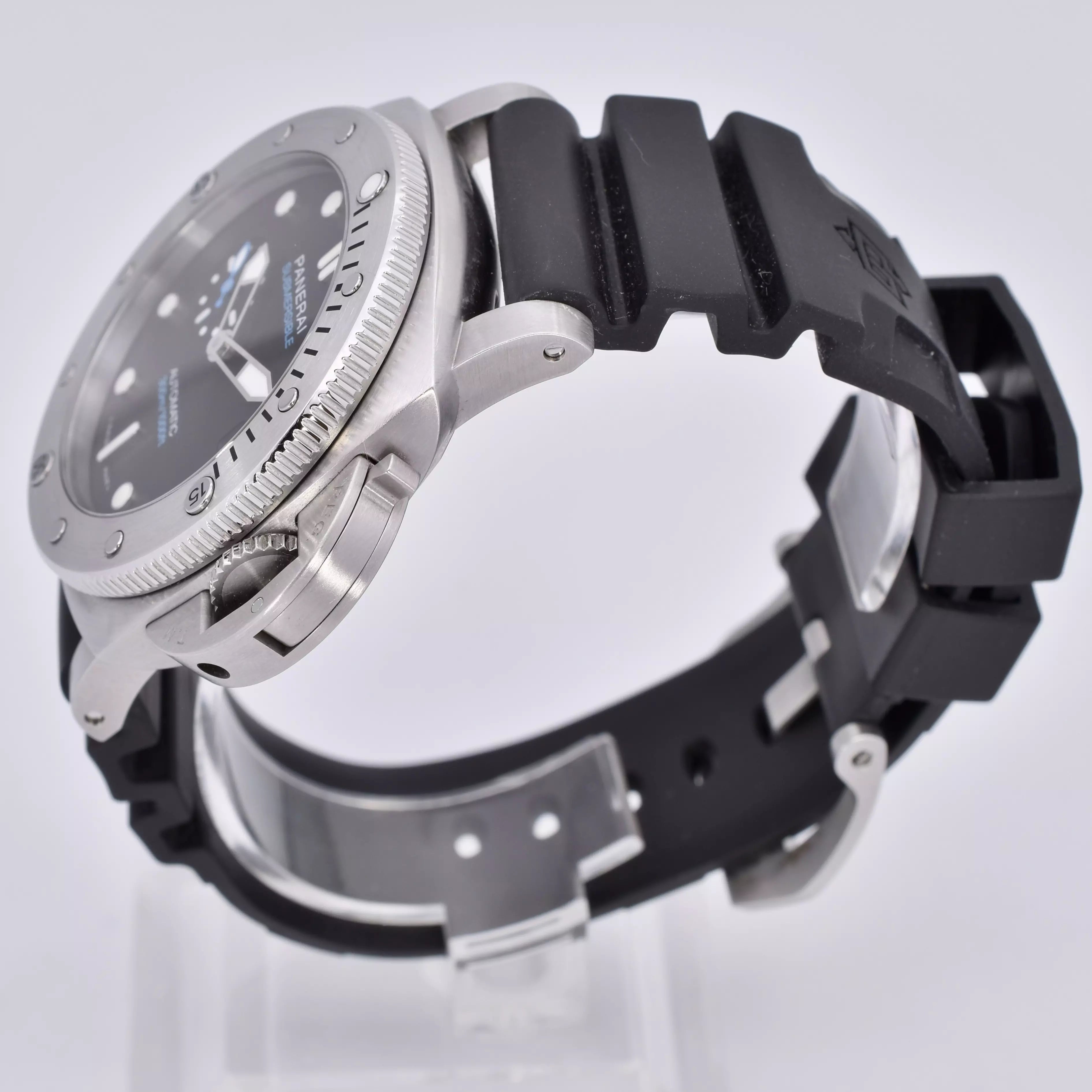 Panerai Submersible 44mm Automatic PAM01229 2023