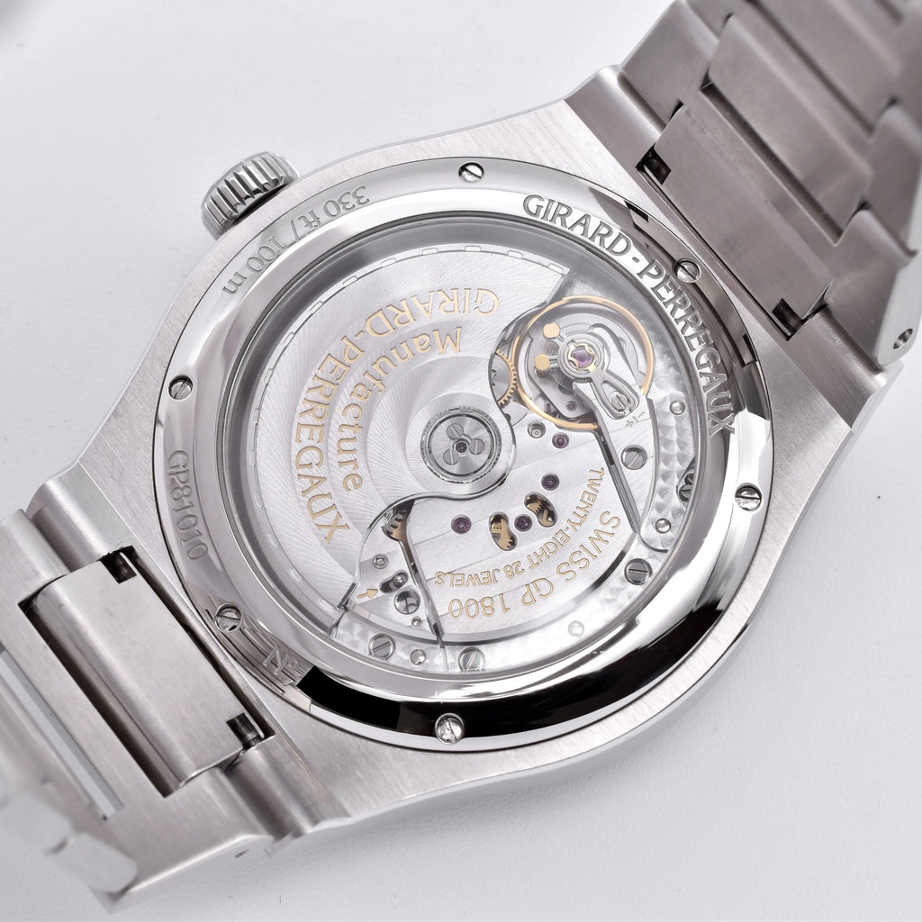 Girard Perregaux Laureato 2023 Full Set 81010-11-3153-1CM 2023