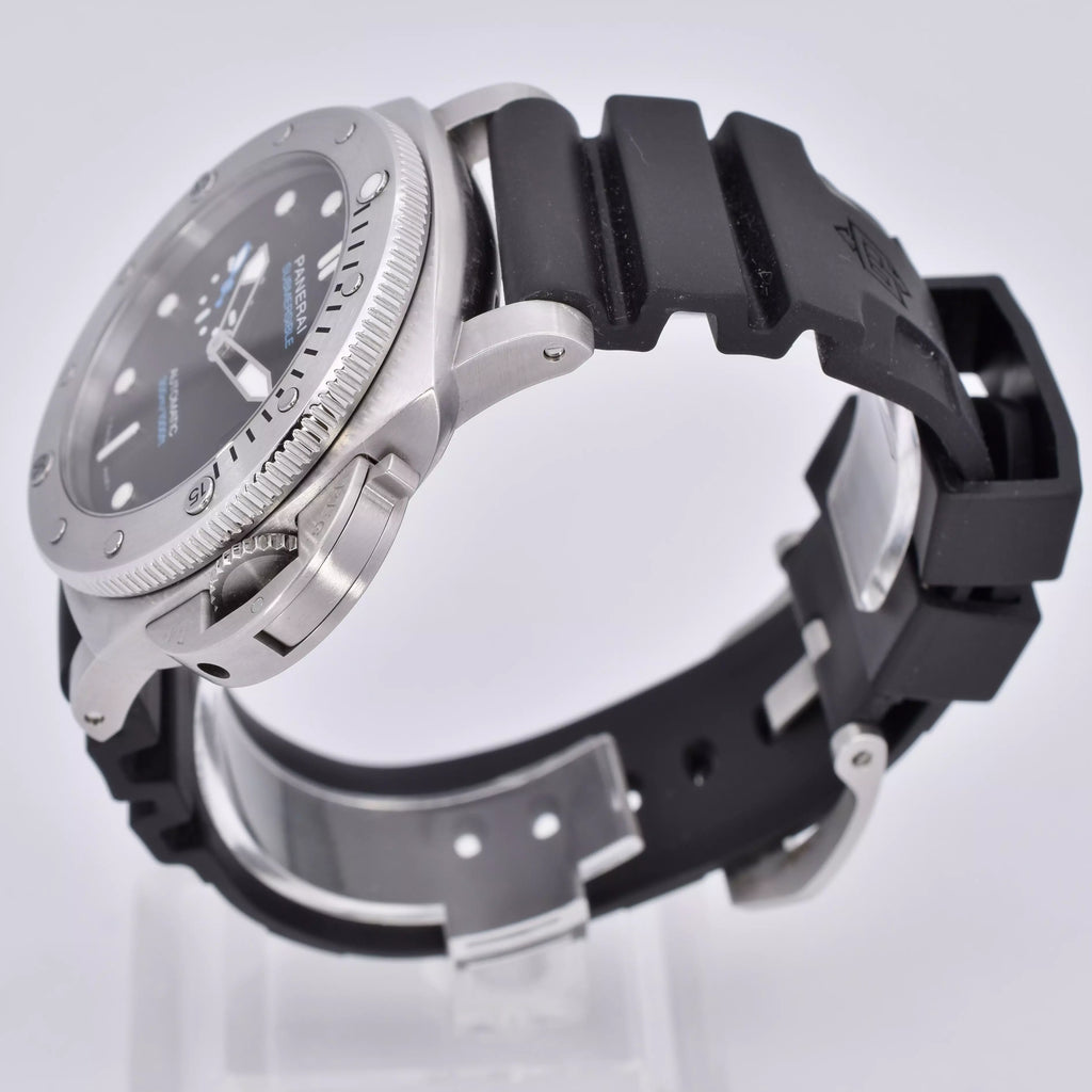 Panerai Submersible 44mm Automatic PAM01229 2023