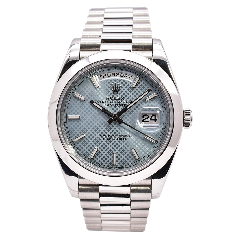 Rolex Day-Date 40 Ice Blue Diagonal Motif Fully Serviced 228206-0004 2015