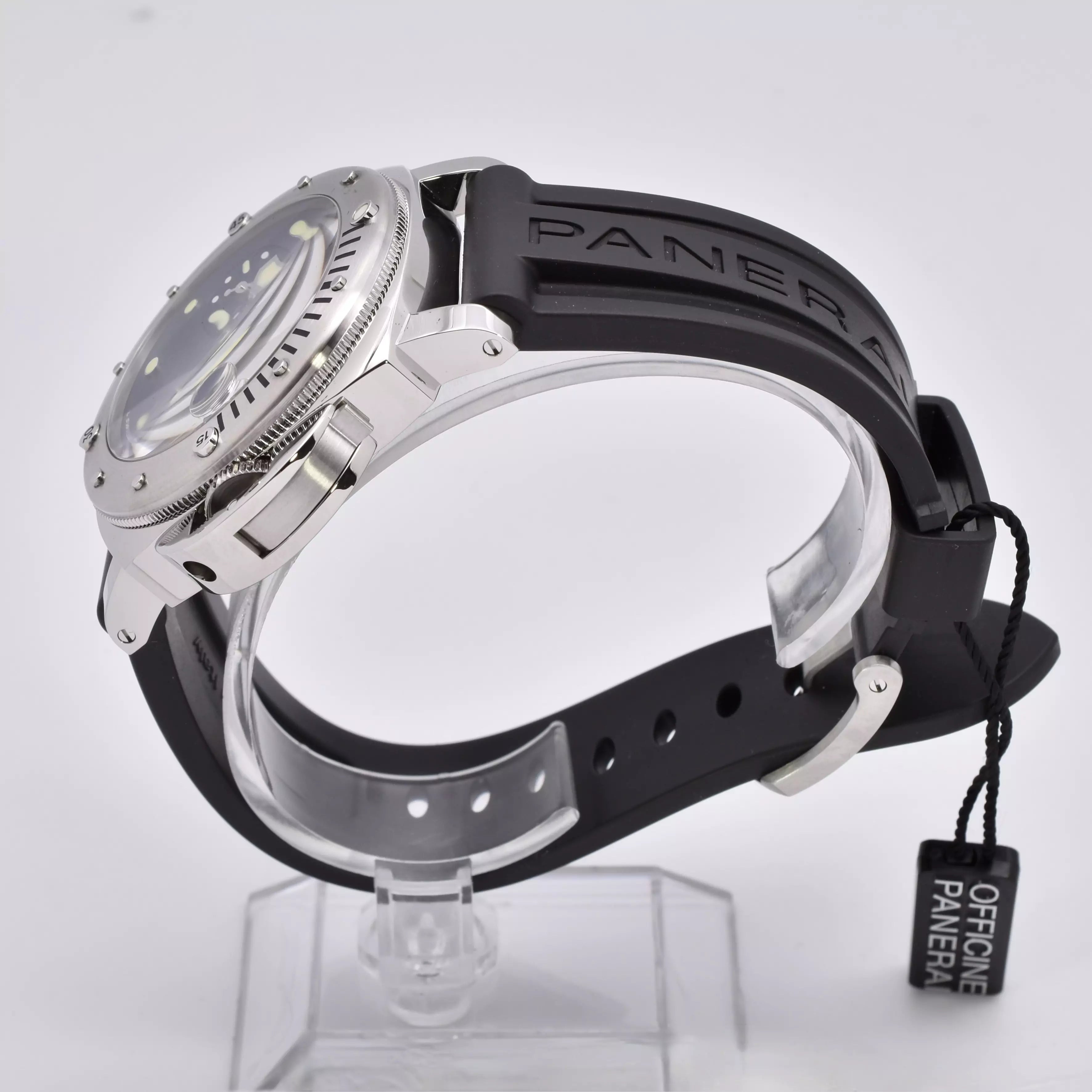 Panerai Submersible 100 Units Edition PAM00731 2017